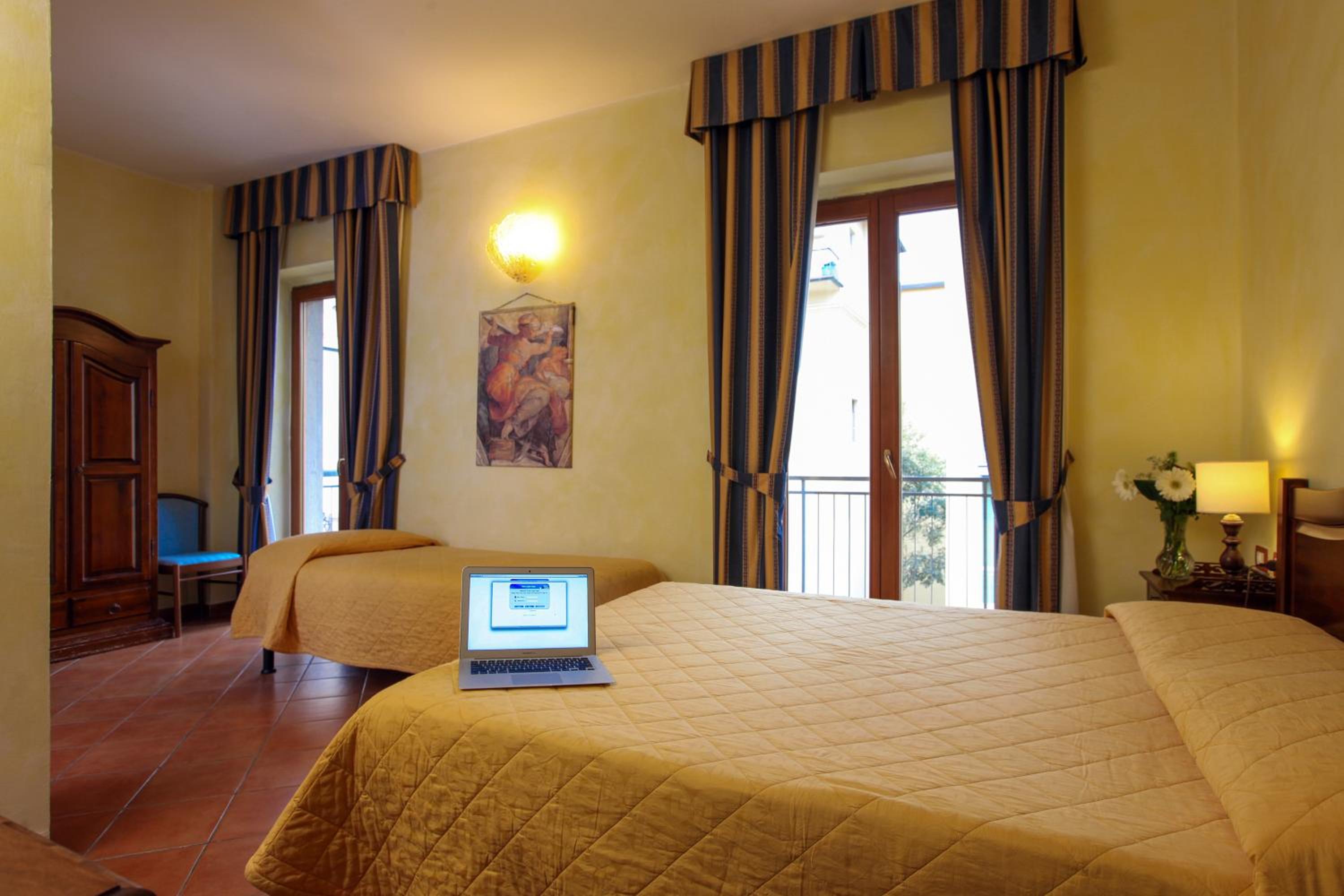 Triple Room photo 3