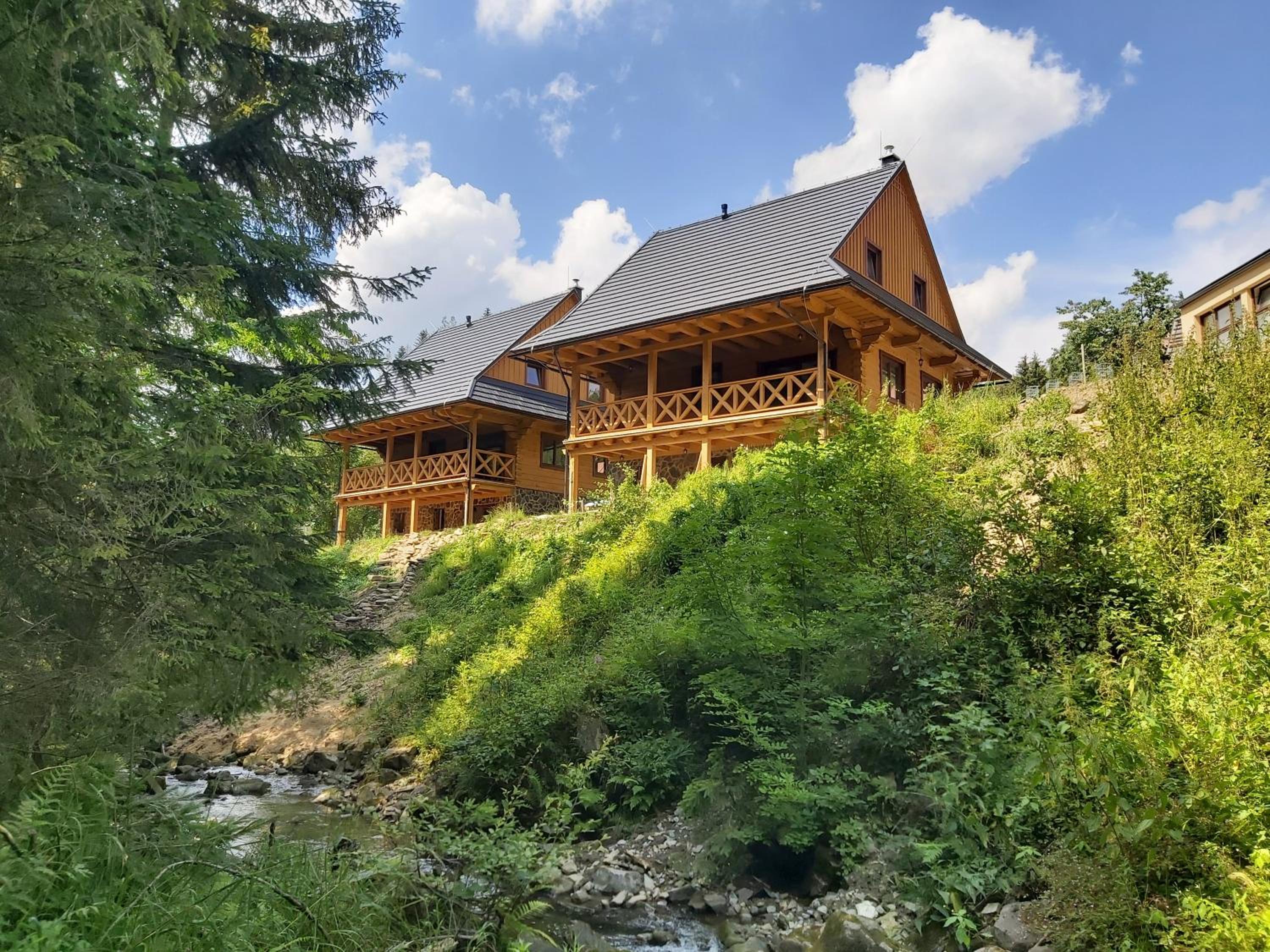 Chalet photo 1