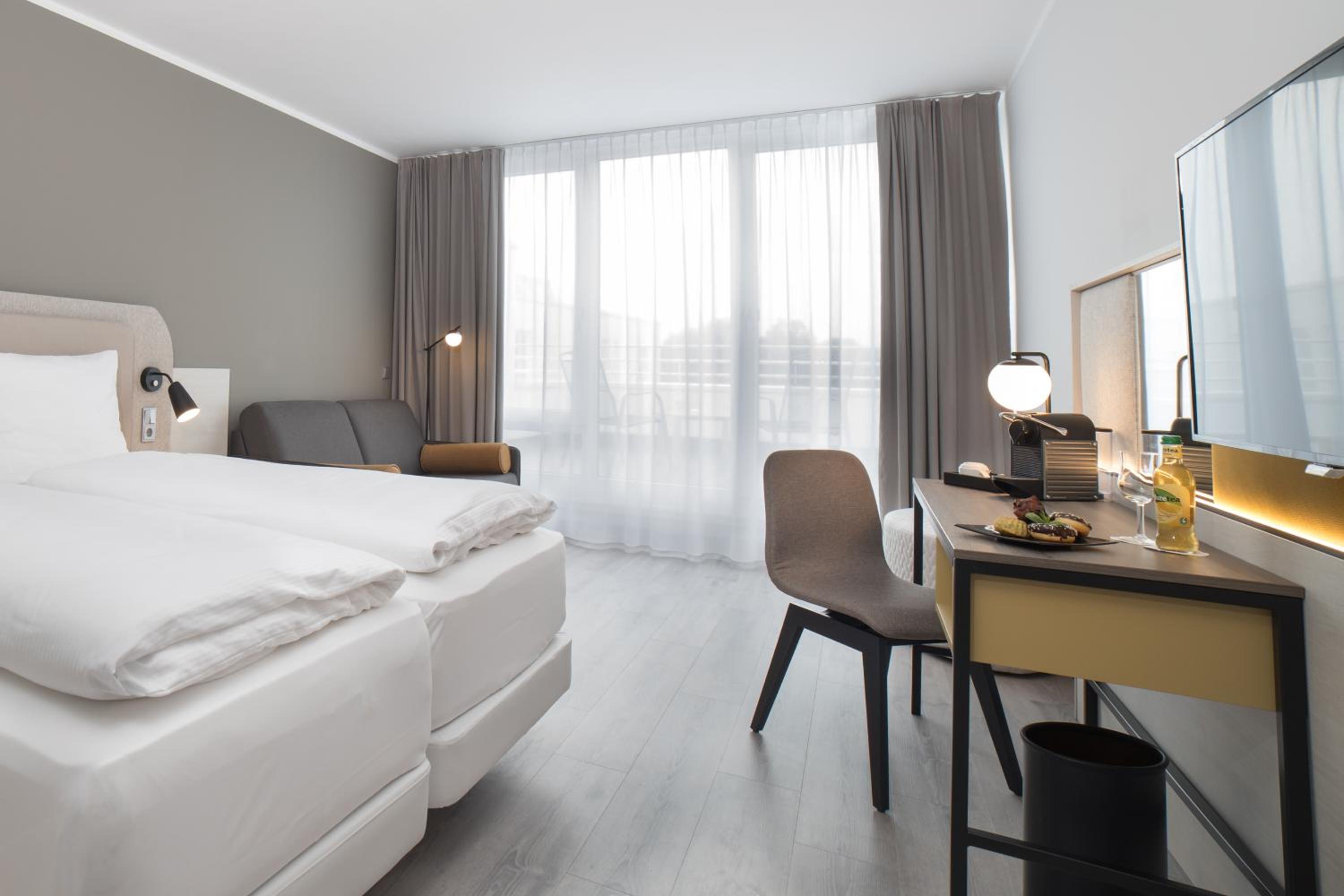 Junior Suite with Terrace - Photo 3