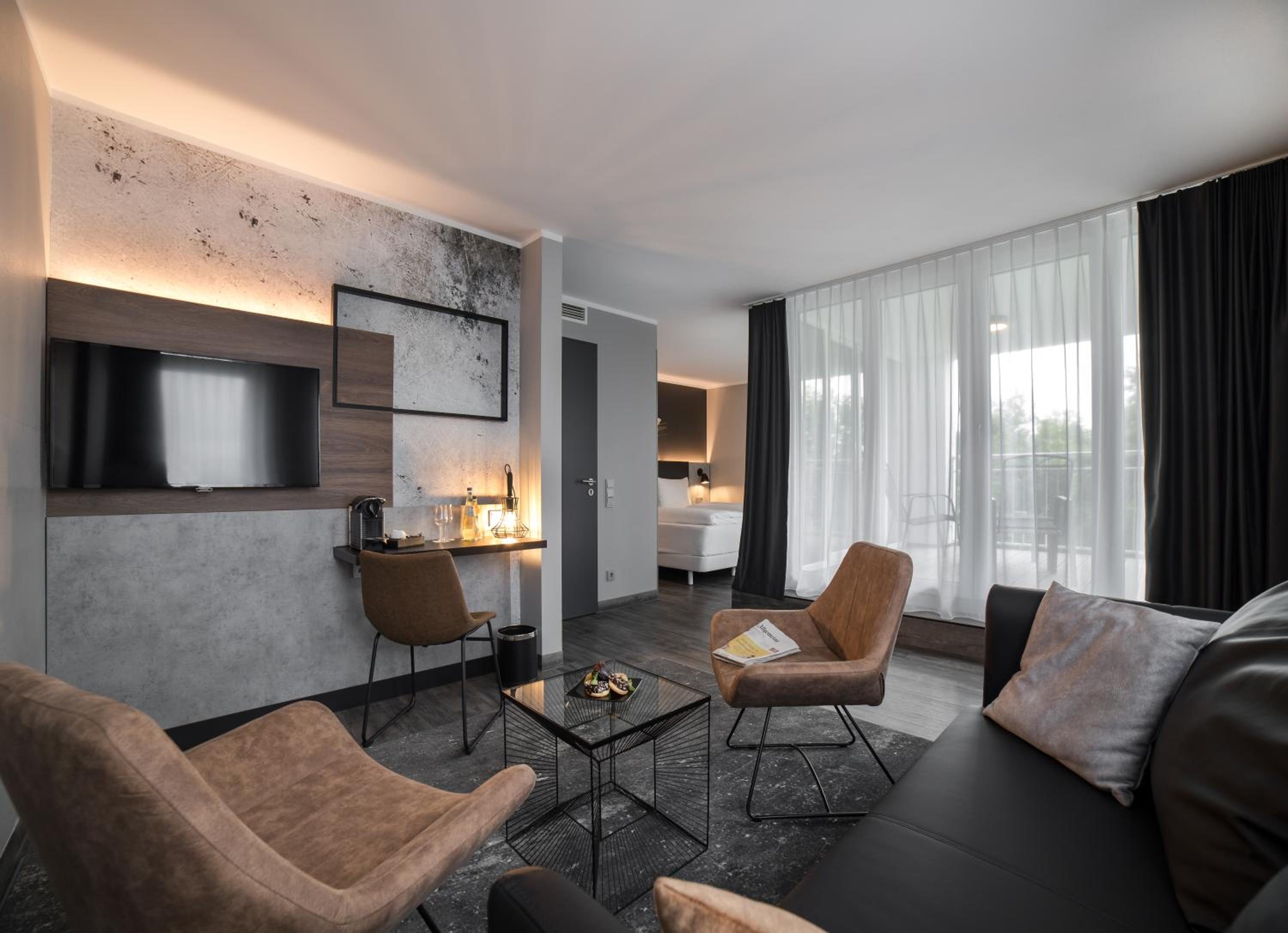 Suite with Terrace - Photo 1