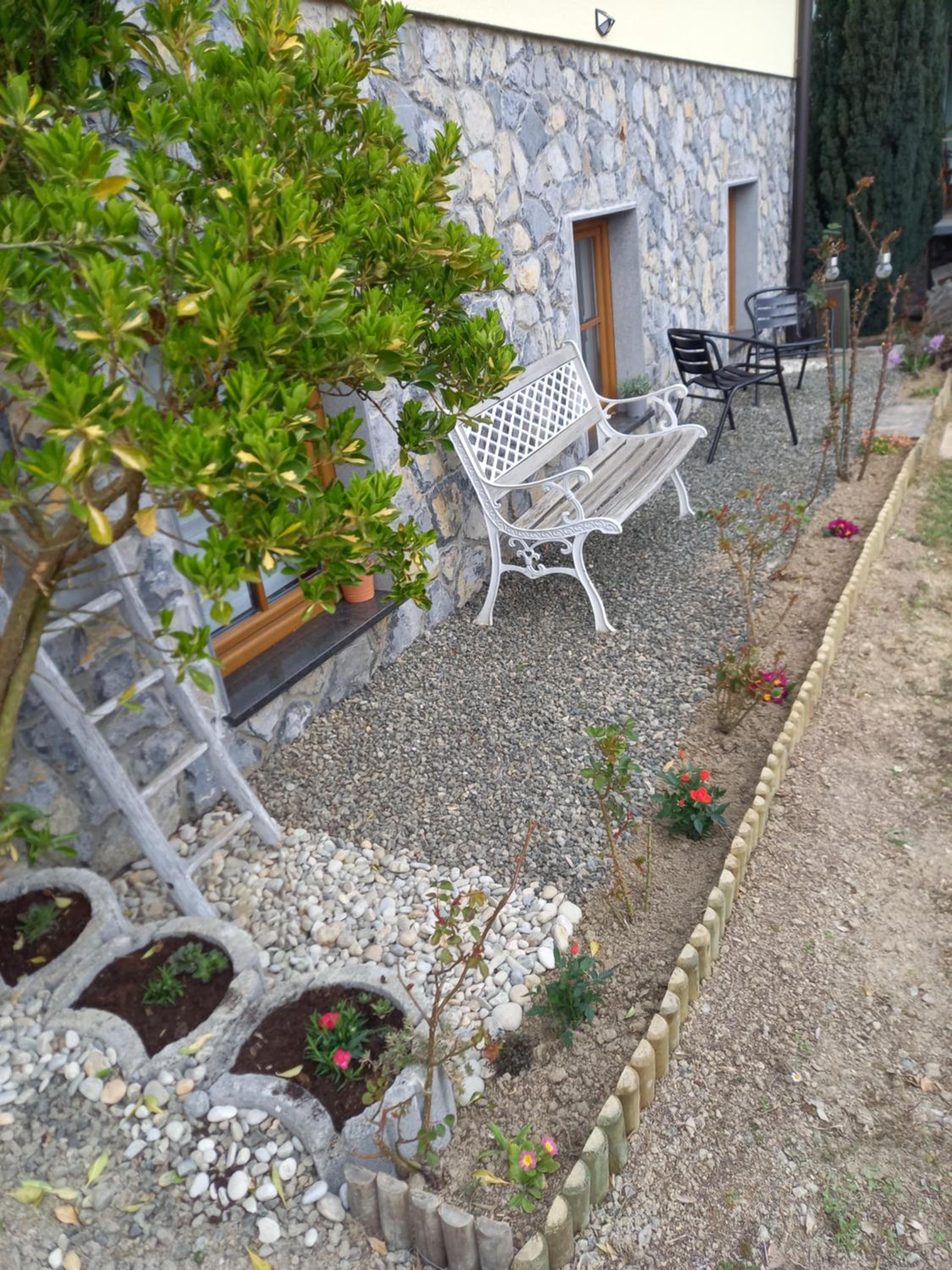 Two-Bedroom House - Photo 34