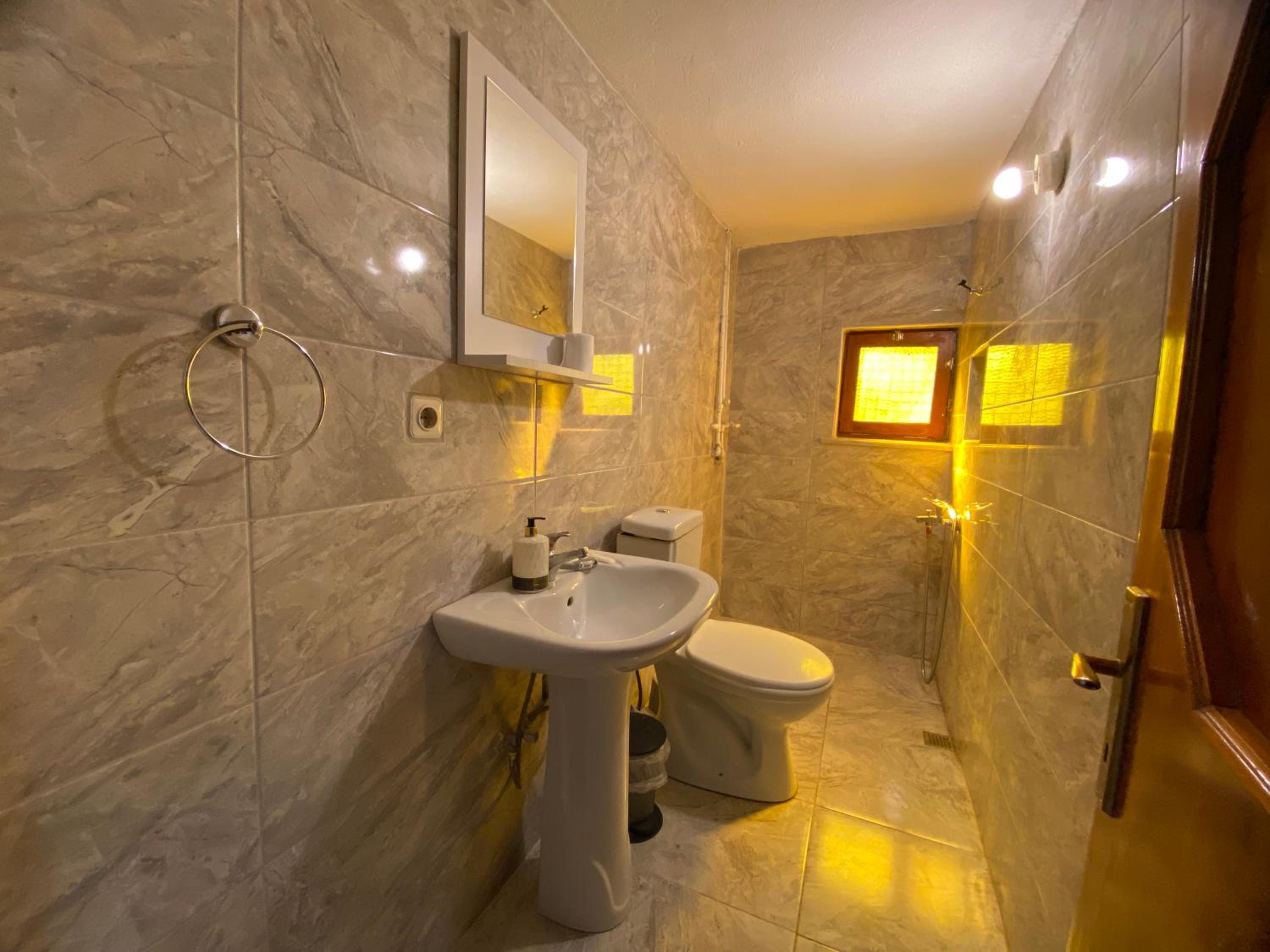 Two-Bedroom Apartment - Photo 7