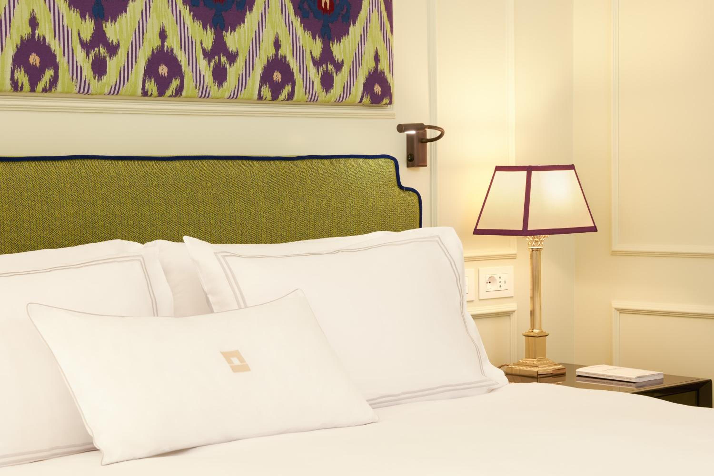 Prestige Double Room thumbnail 5