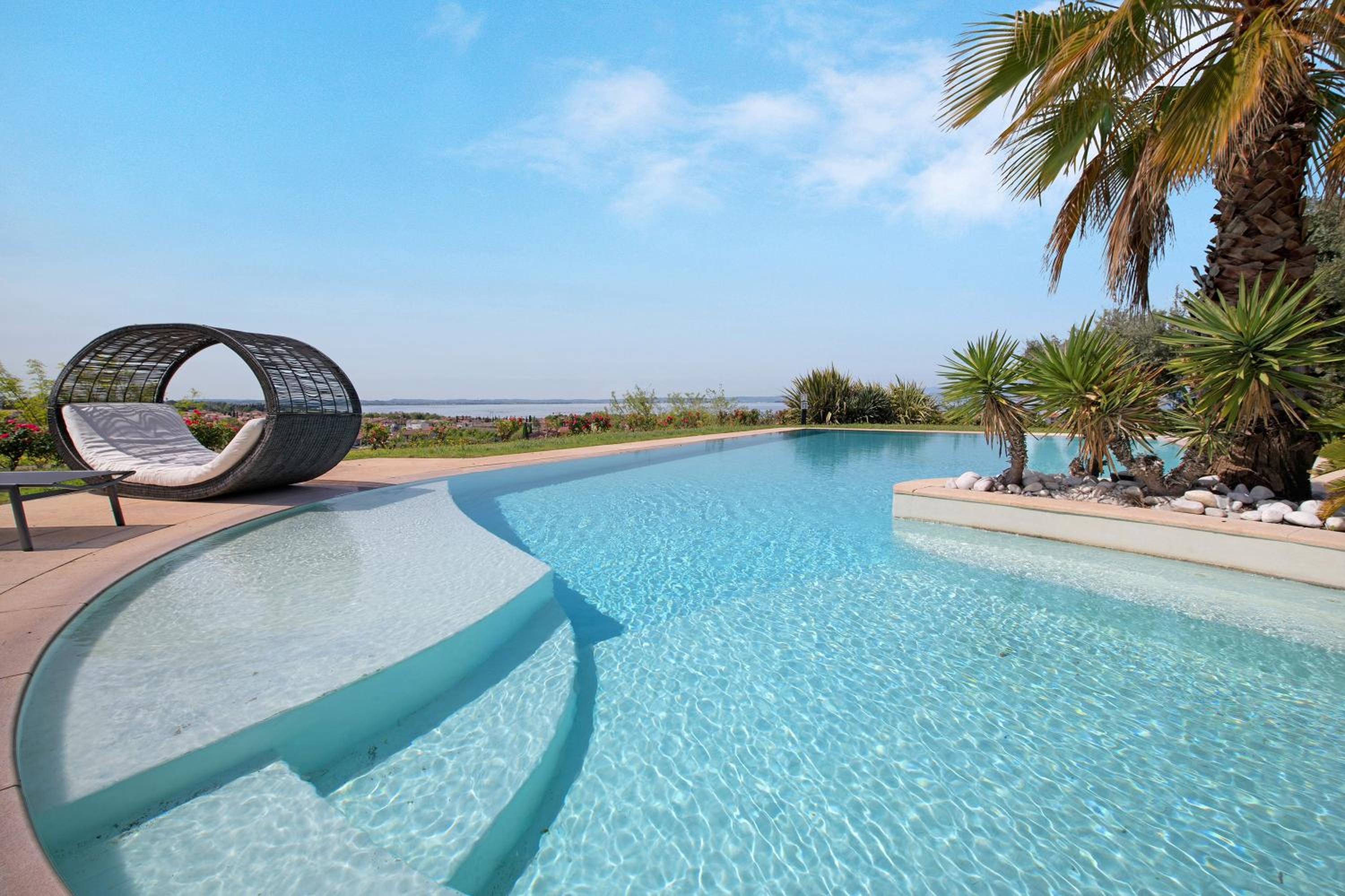 Villa with Garden View photo 3