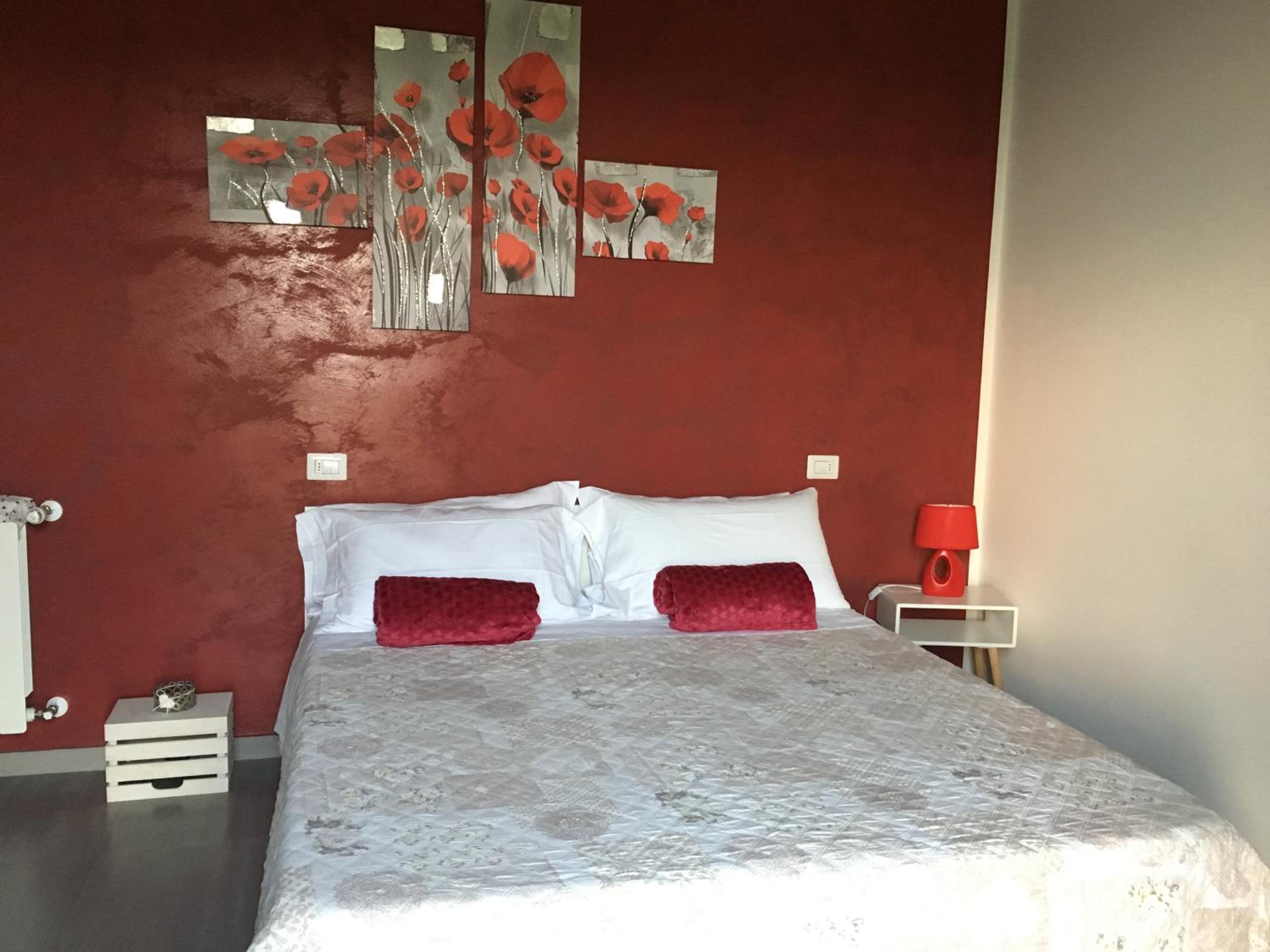 Double or Twin Room with Private Bathroom - Photo 1