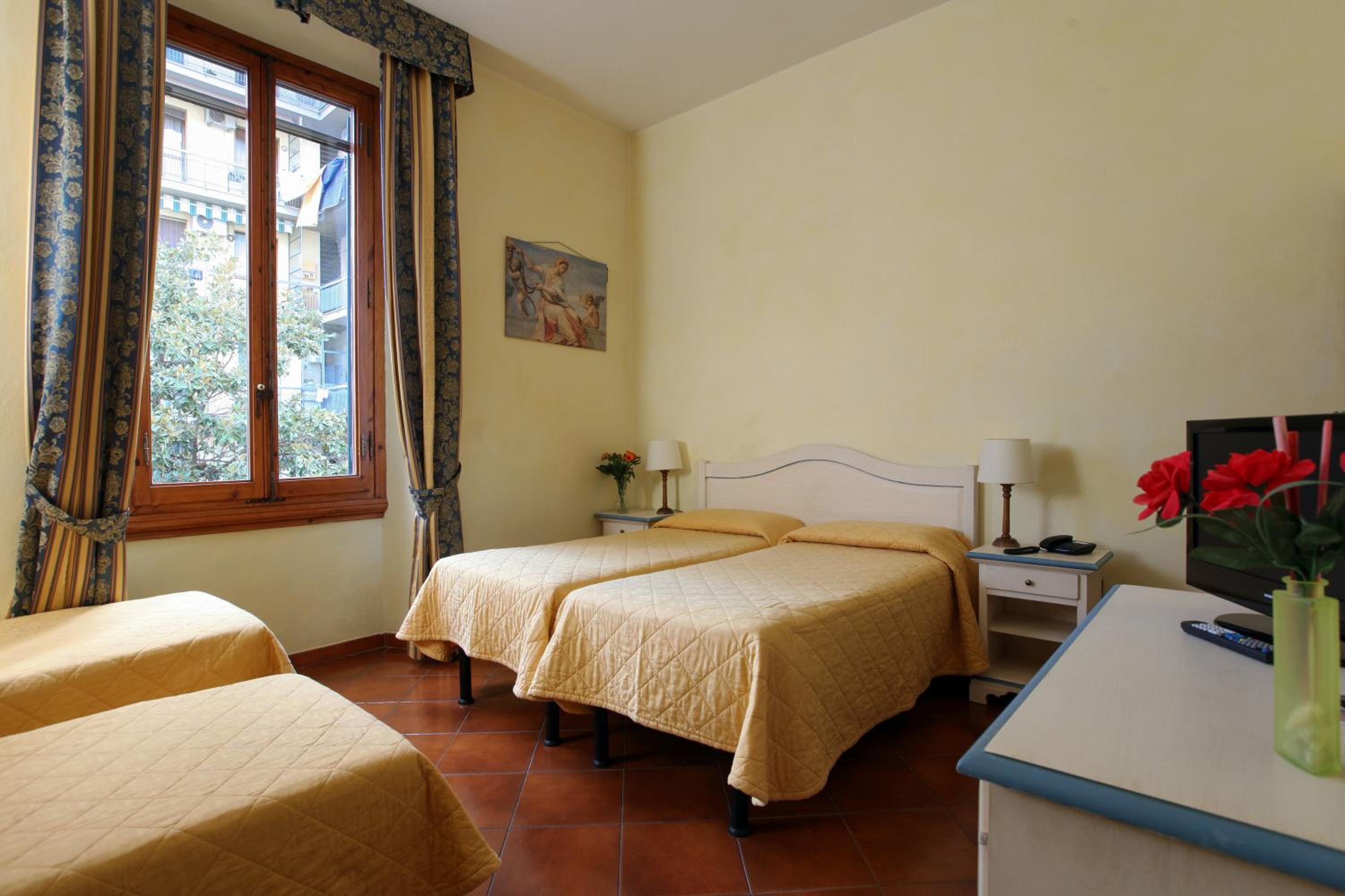 Quadruple Room photo 2