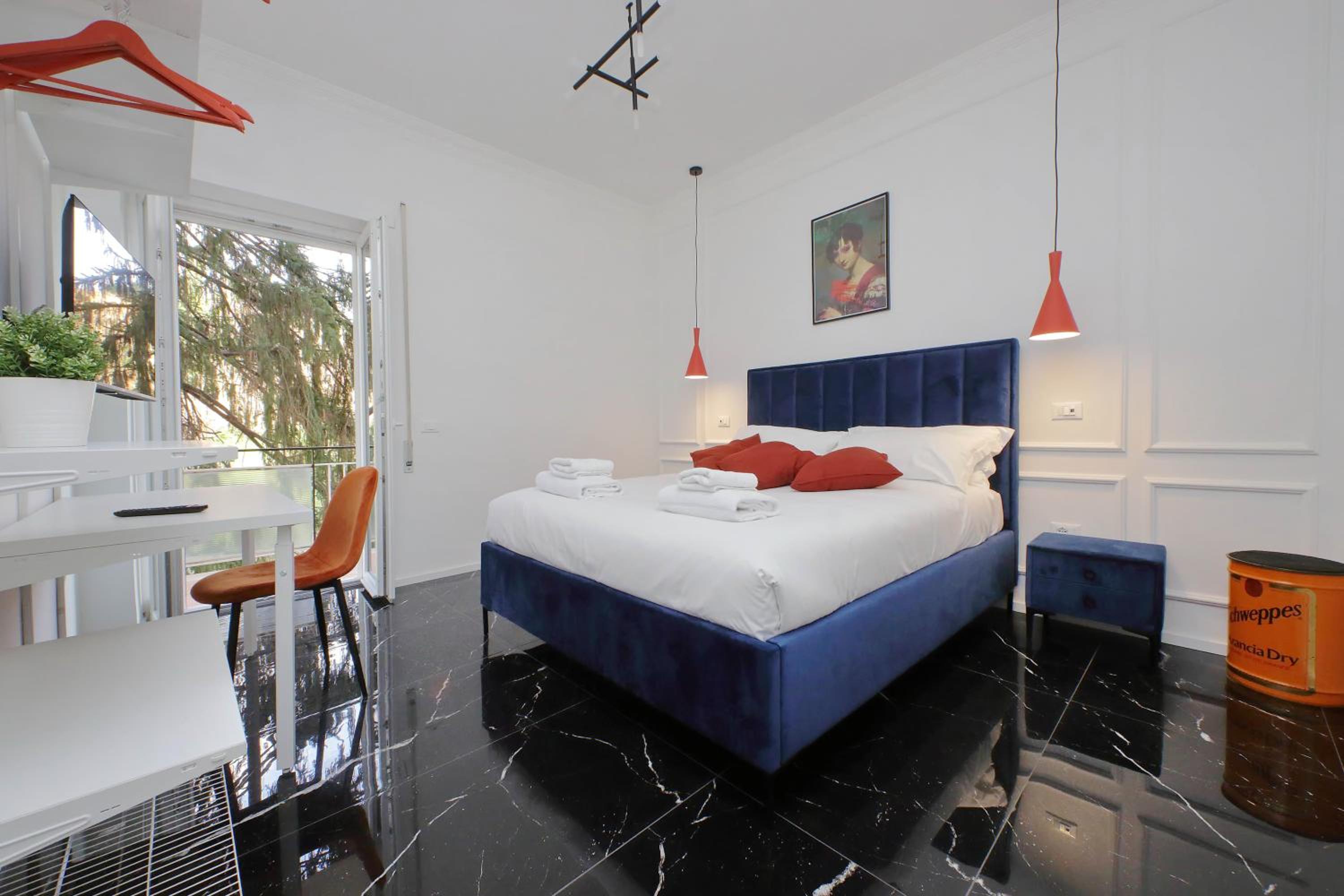 Double Room with Private External Bathroom