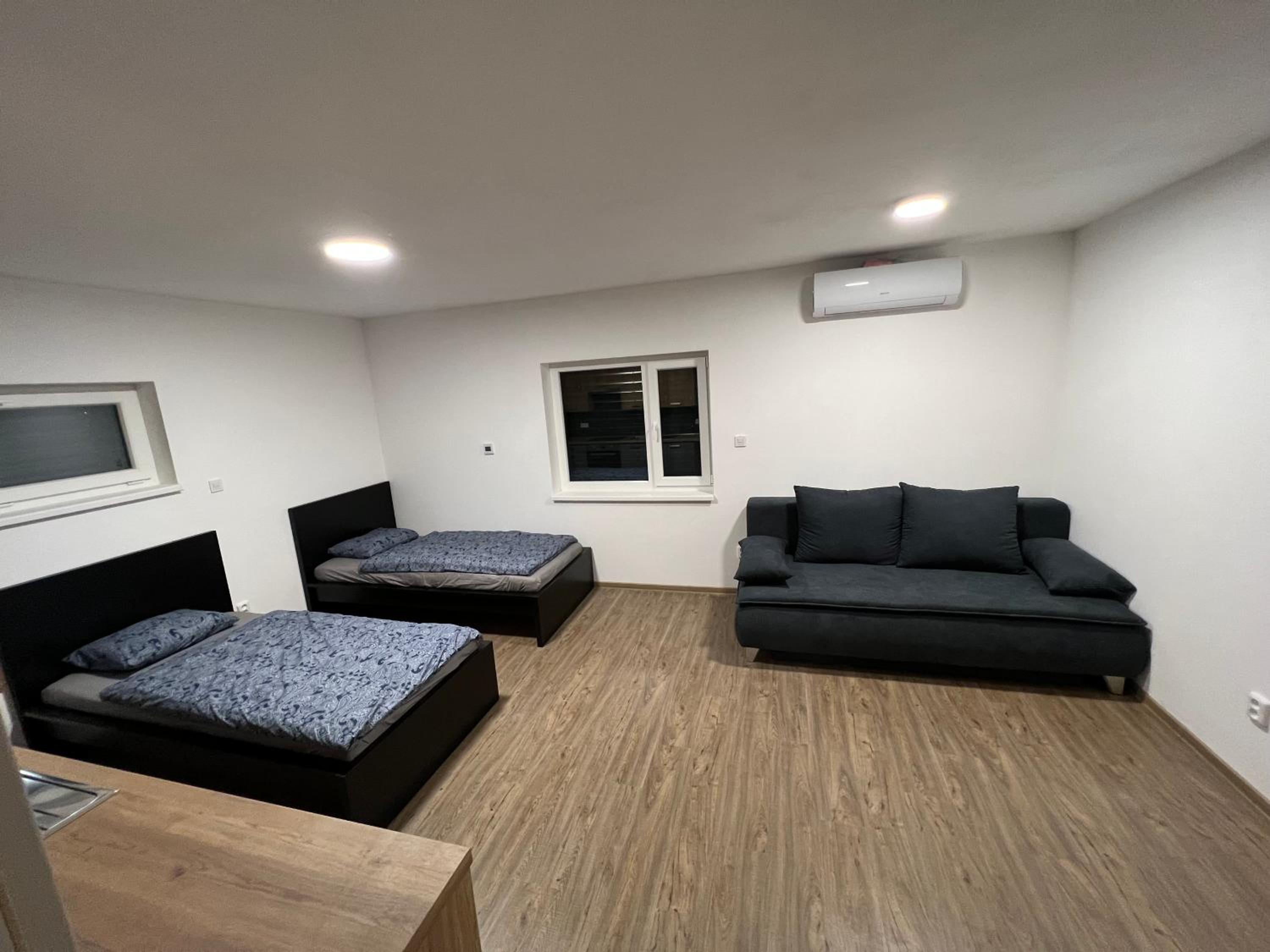 Apartment photo 1