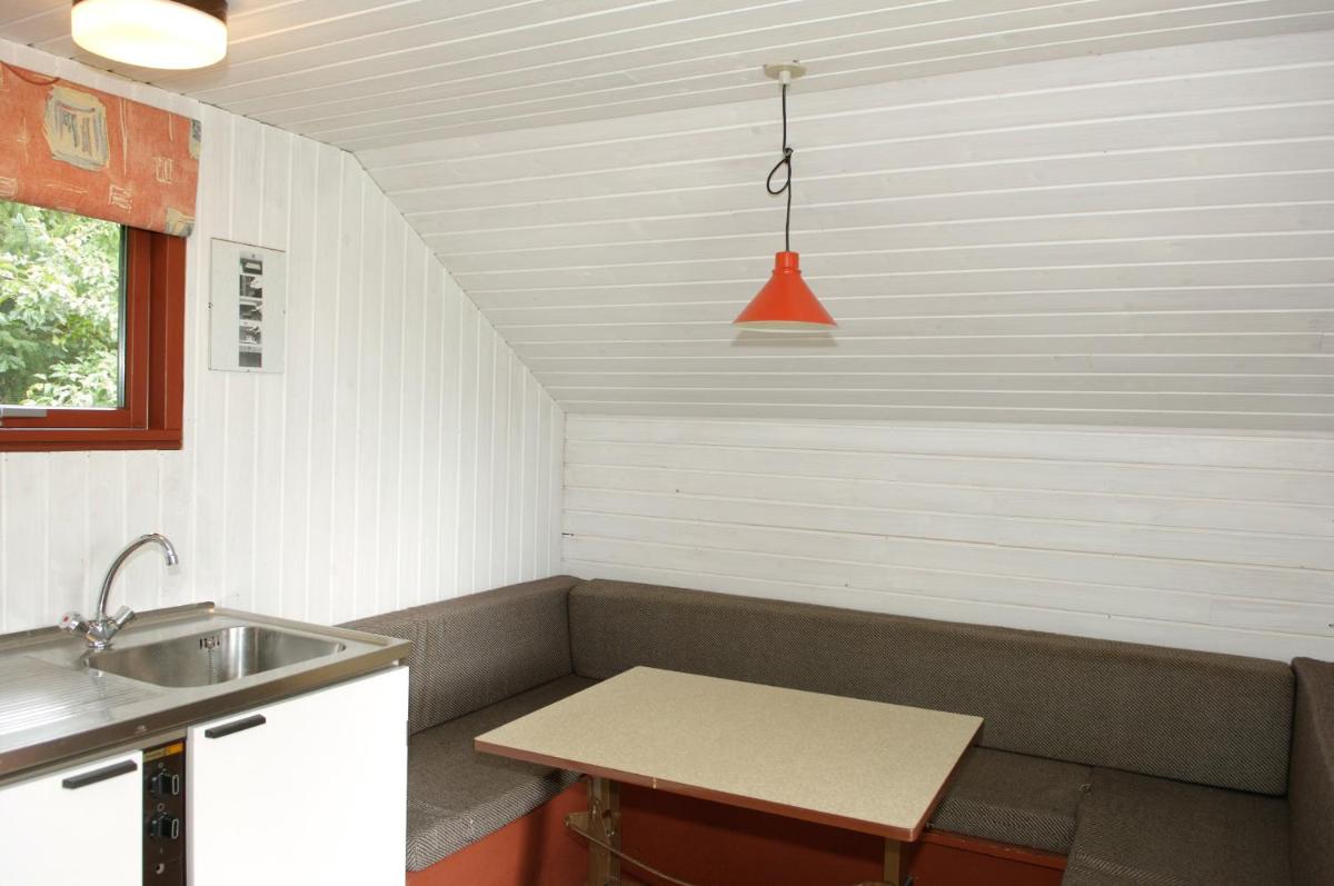 Economy Cottage with Shared Bathroom (2 Adults) photo 3