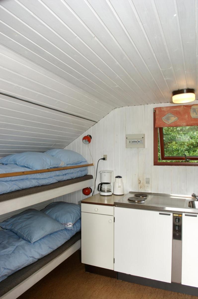 Economy Cottage with Shared Bathroom (2 Adults) photo 2