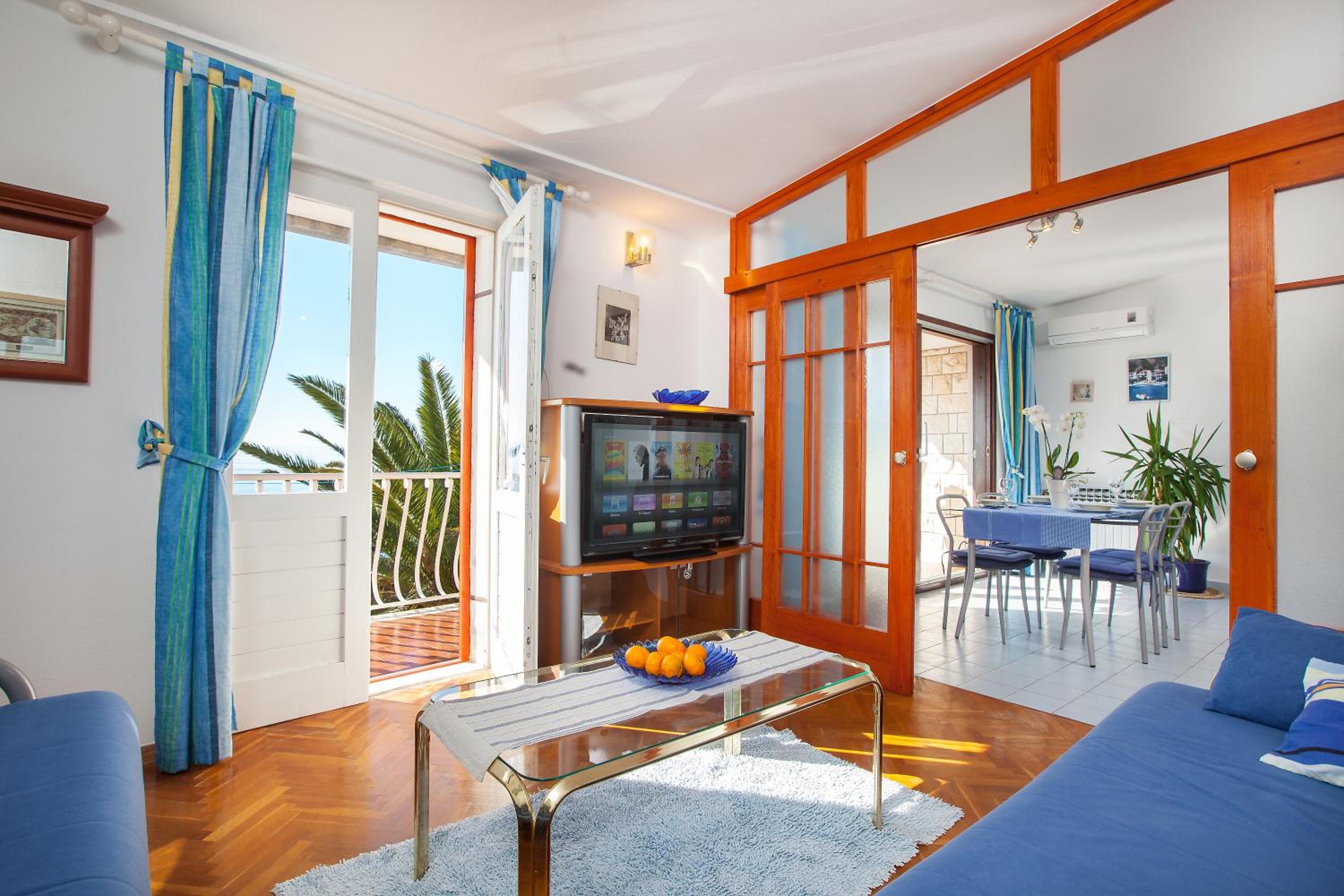 Apartment with Sea View