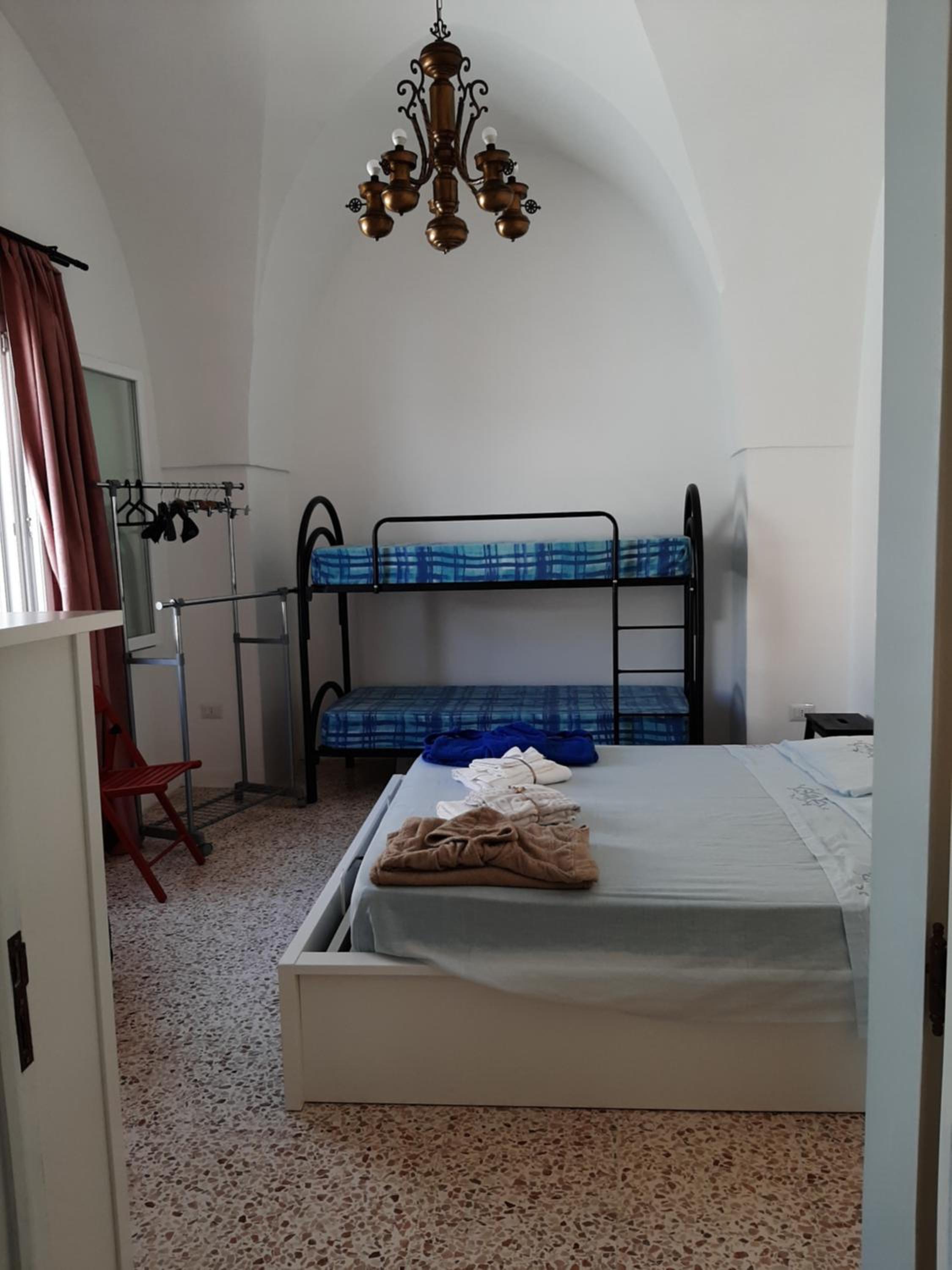 One-Bedroom House photo 1