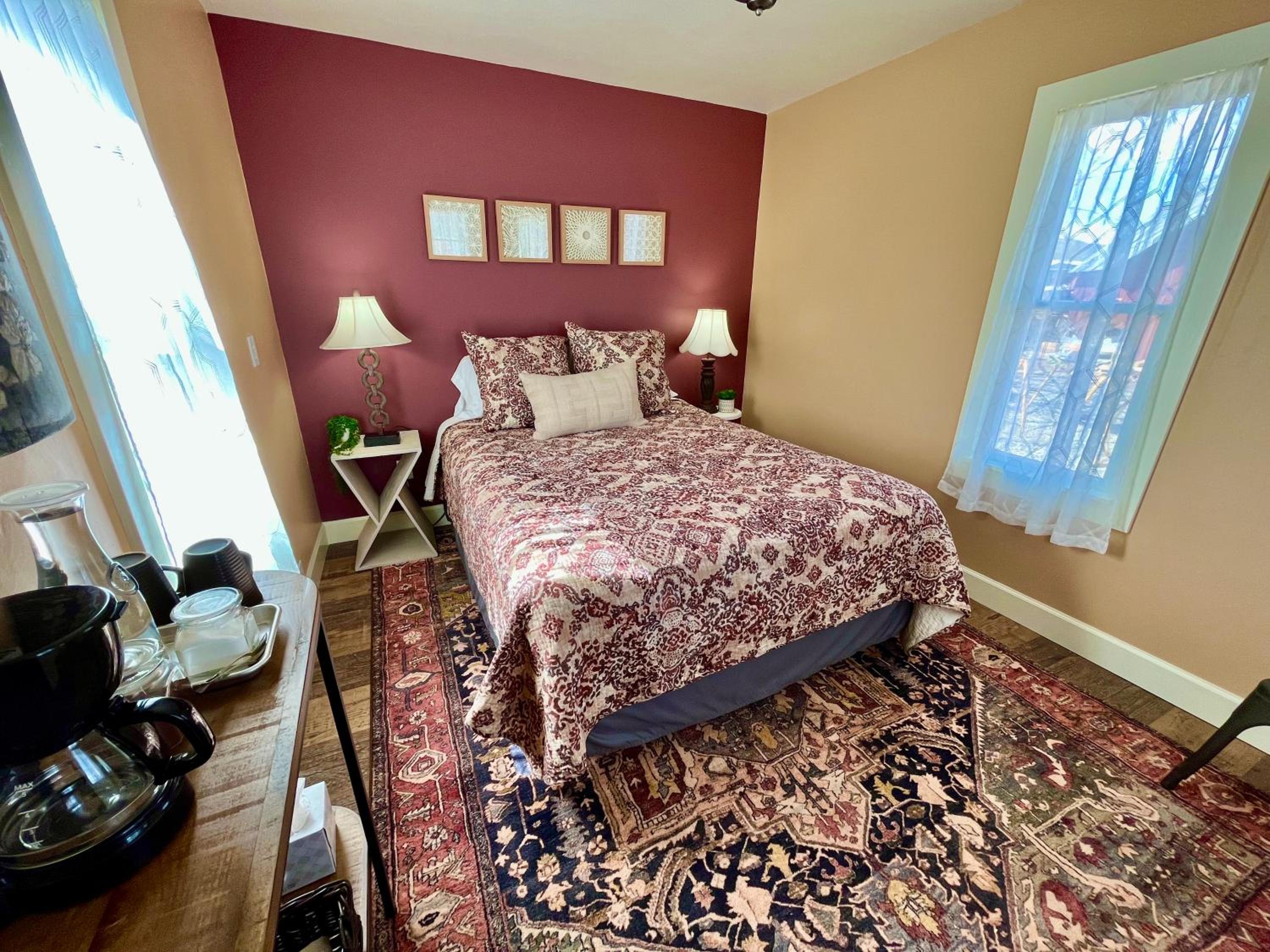 One-Bedroom House photo 1