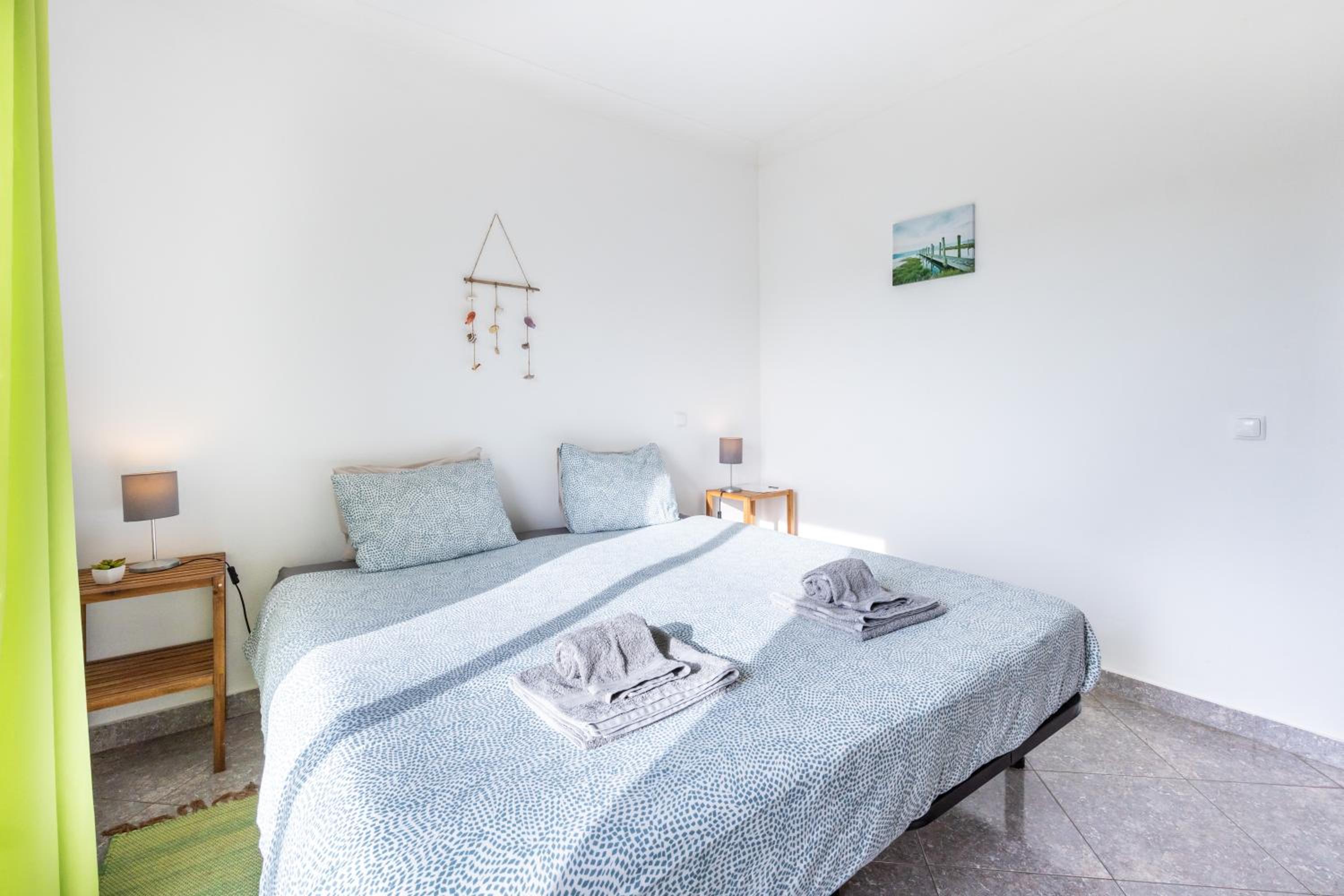 Double or Twin Room with Shared Bathroom photo 2
