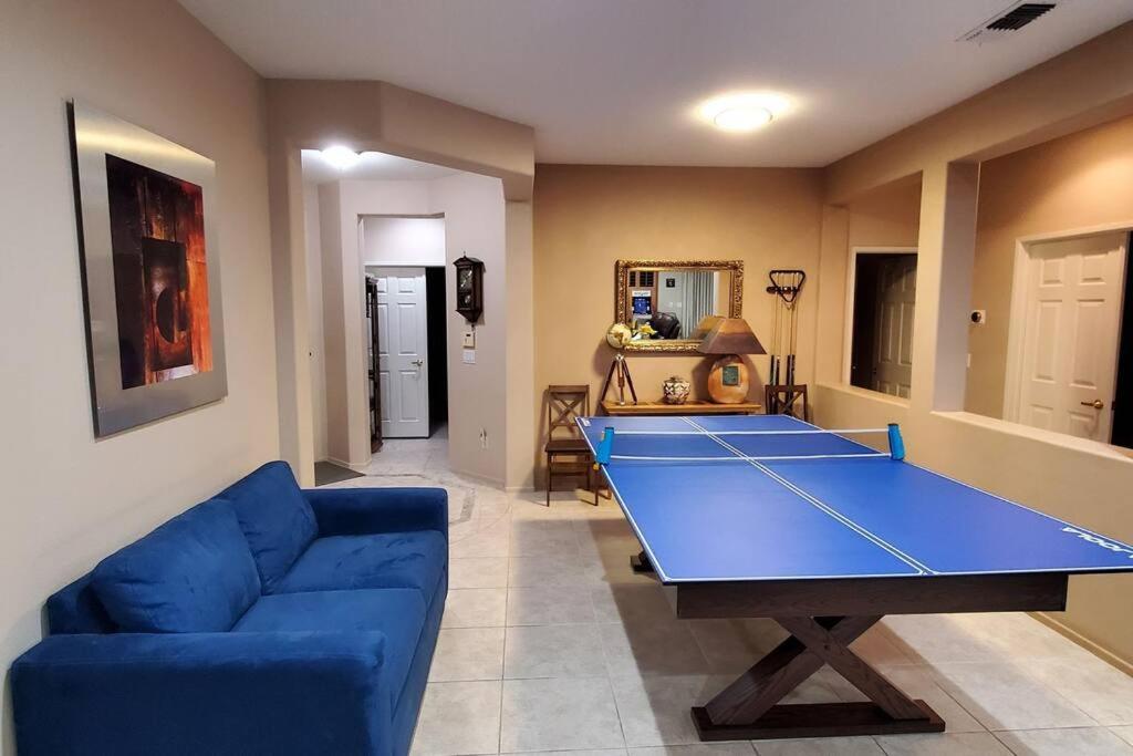 Four-Bedroom House photo 2