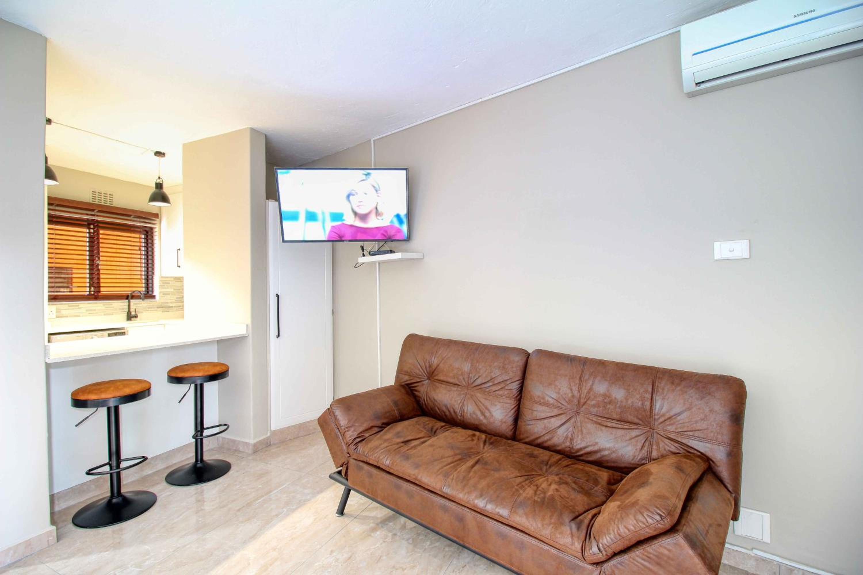 One-Bedroom Villa photo 1
