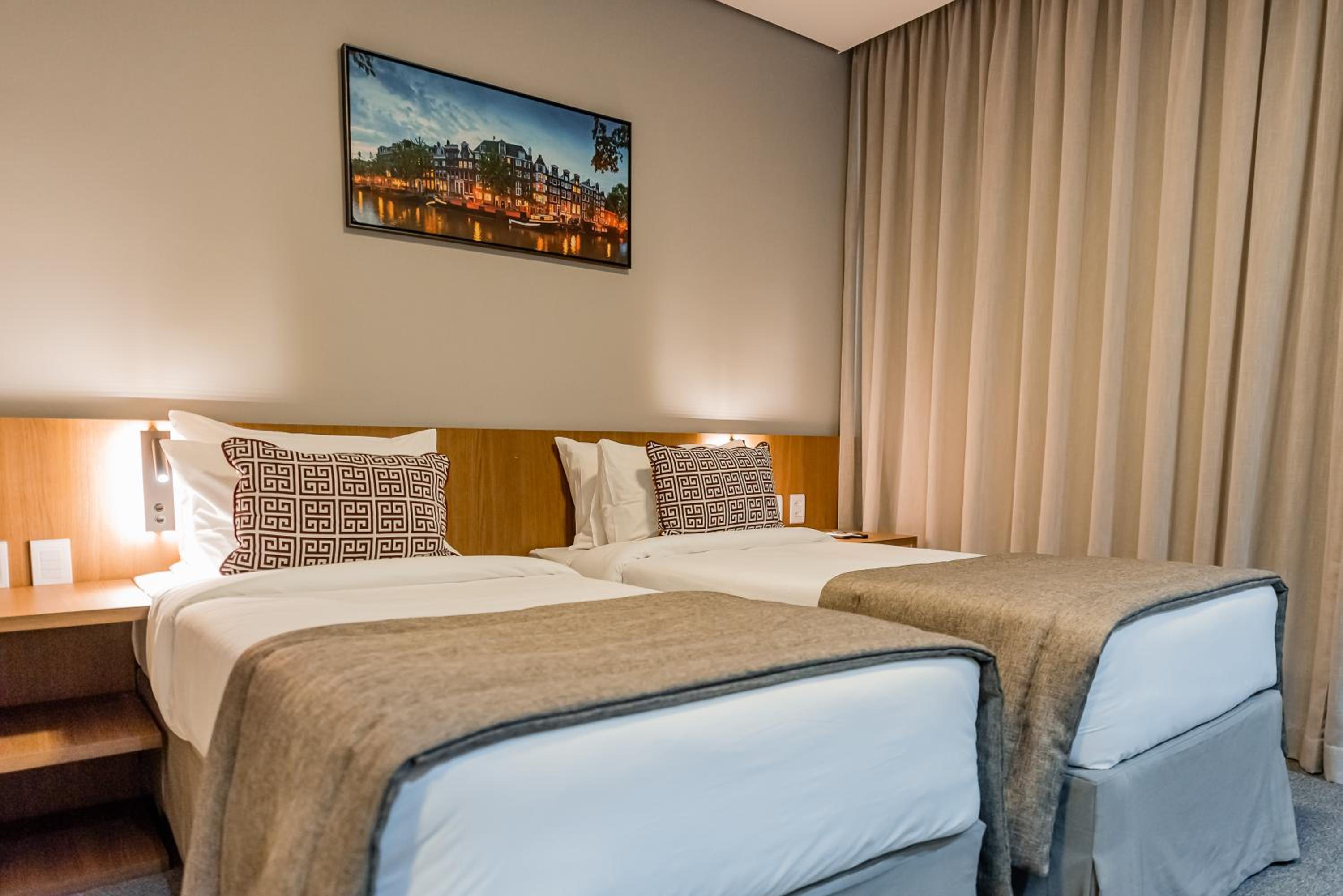 Superior Twin Room - Photo 3
