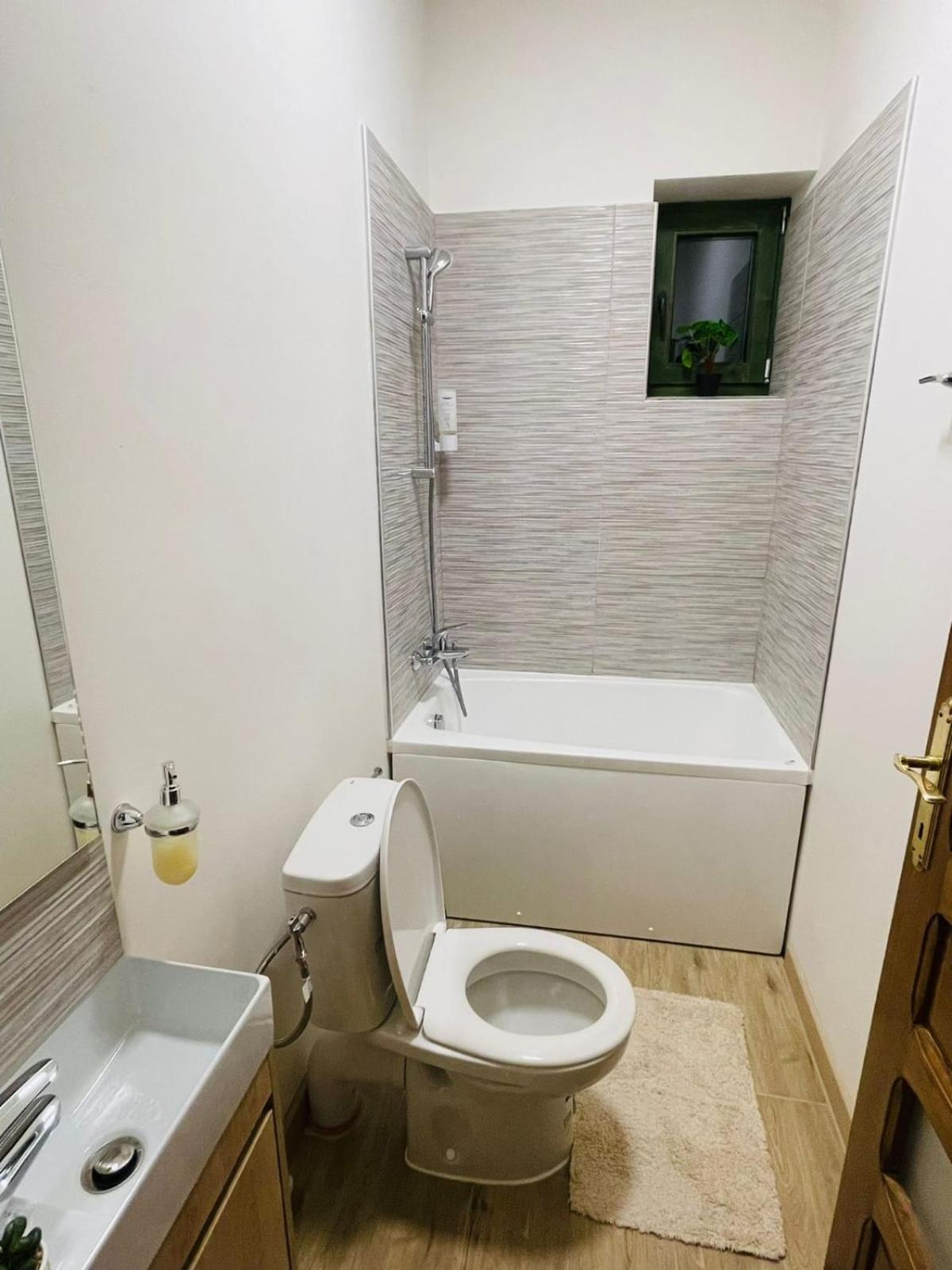 Deluxe Double Room - Photo 2
