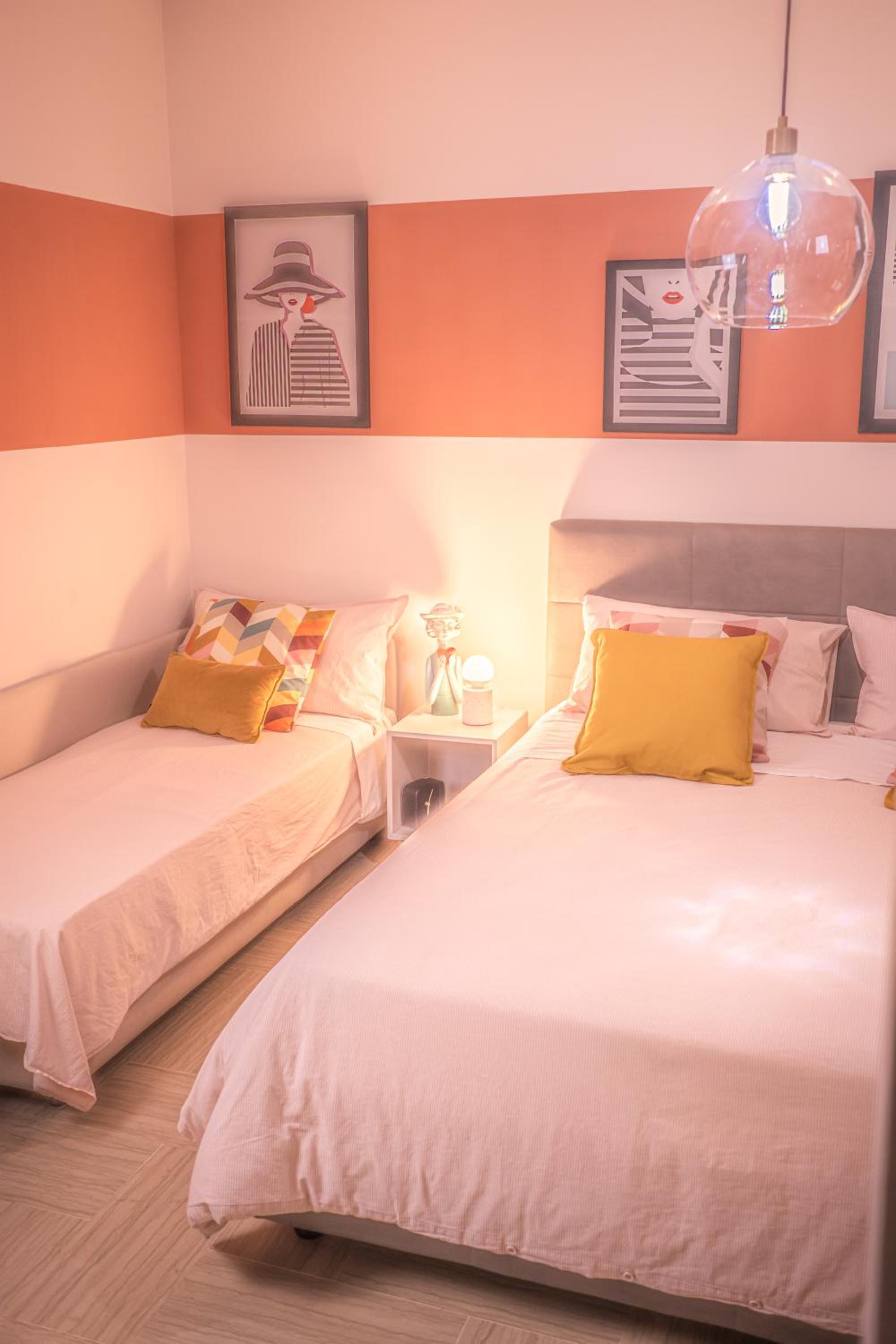 Double Room with Balcony (2 Adults + 1 Child) - Photo 3