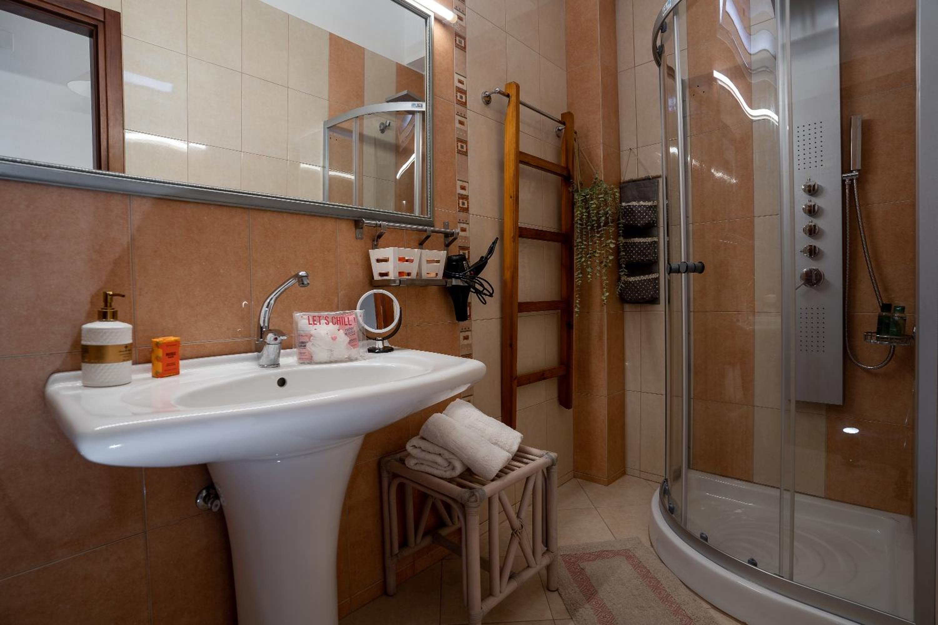 Villa with Private Pool photo 3