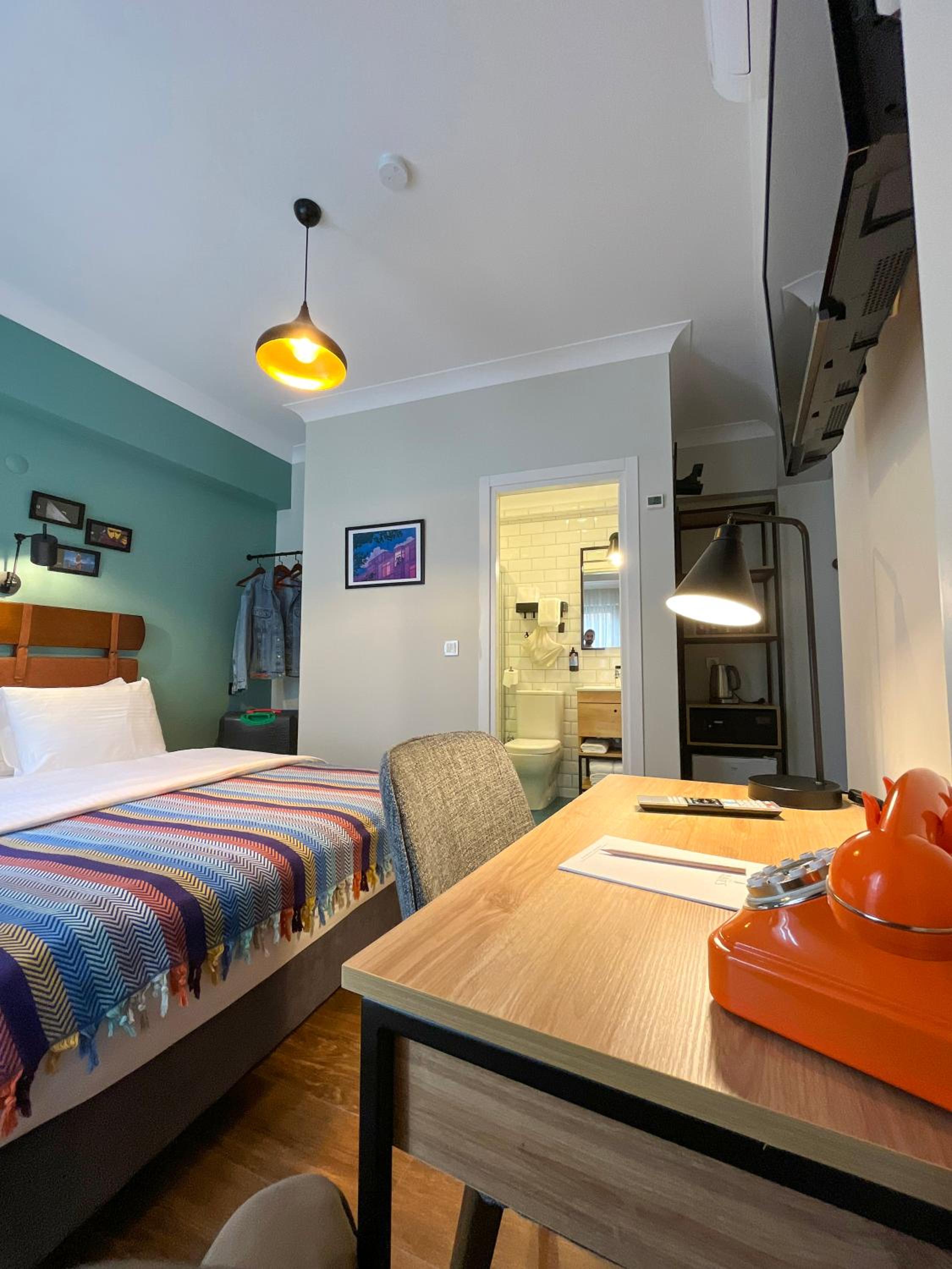 Standard Double Room - Photo 3