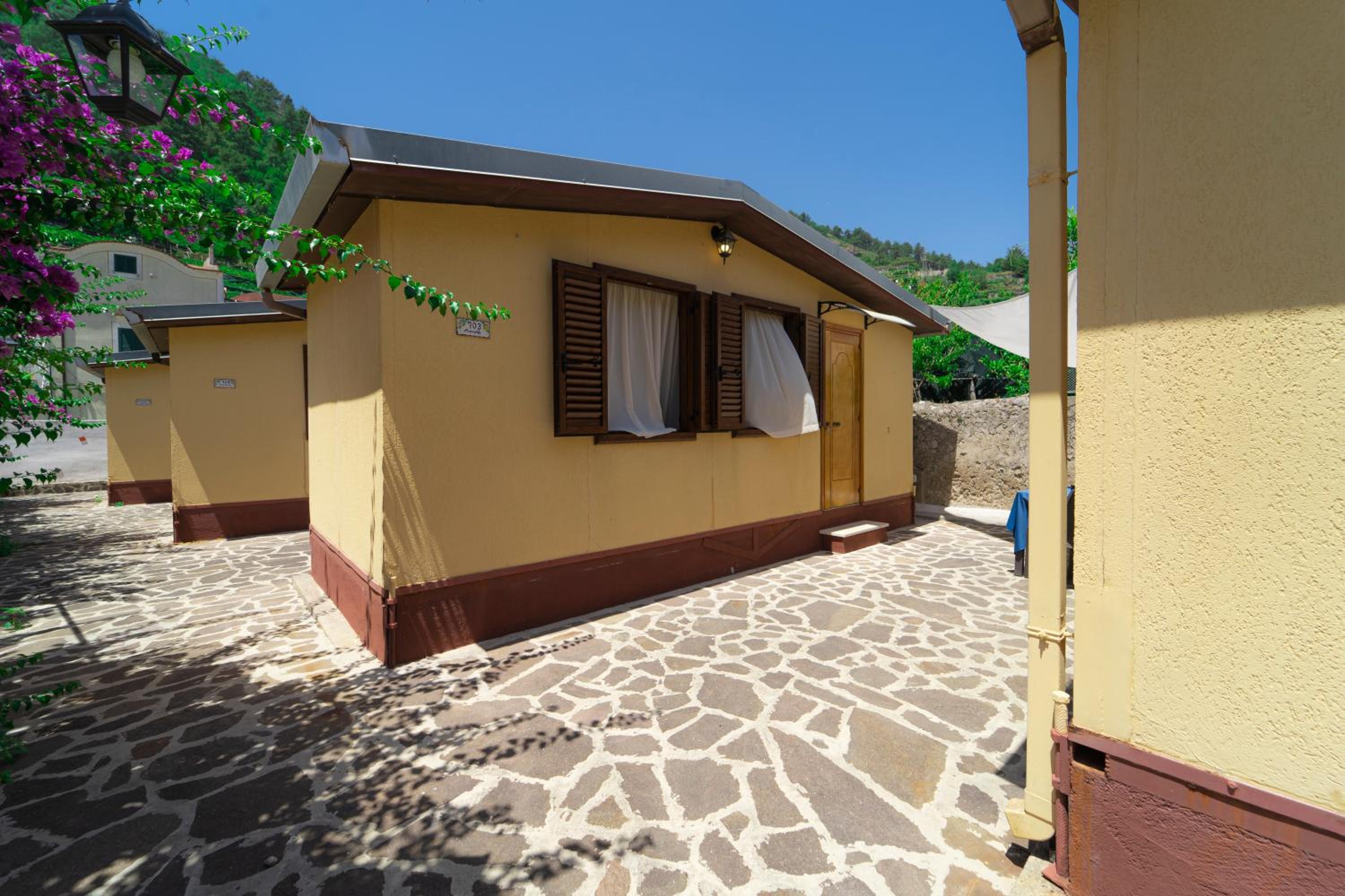 Bungalow - Photo 15