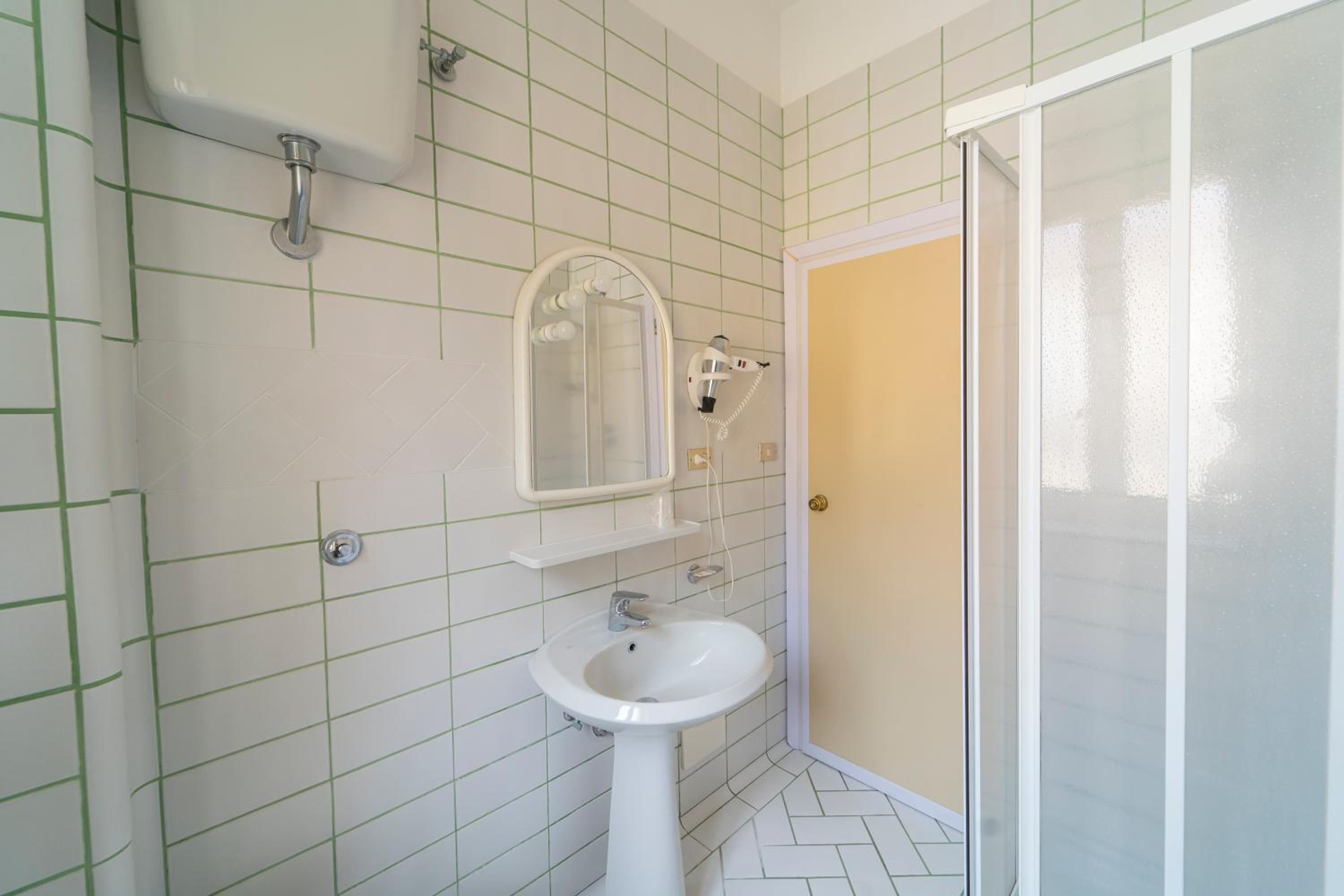 Two-Bedroom Apartment - Photo 17