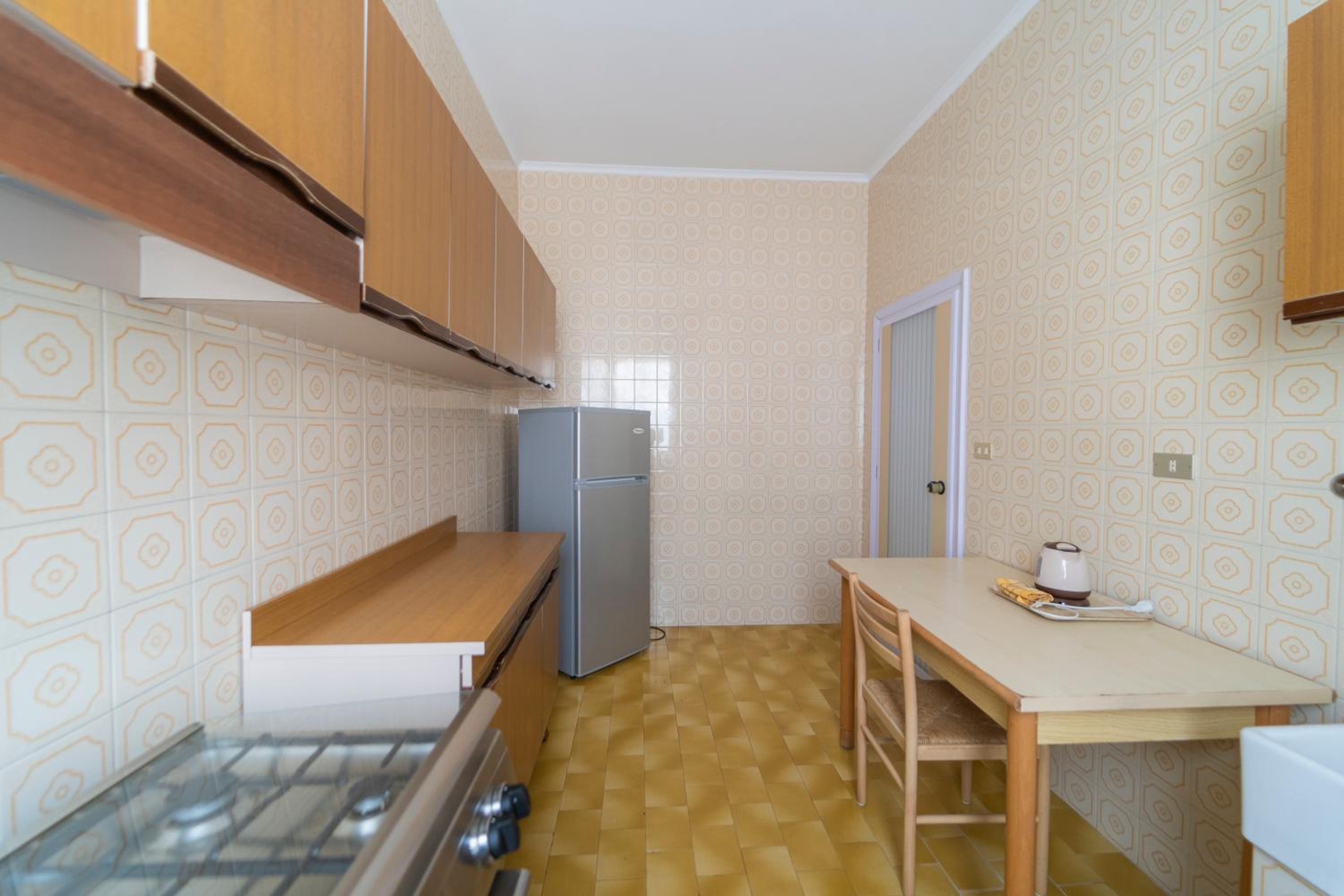 Two-Bedroom Apartment - Photo 7