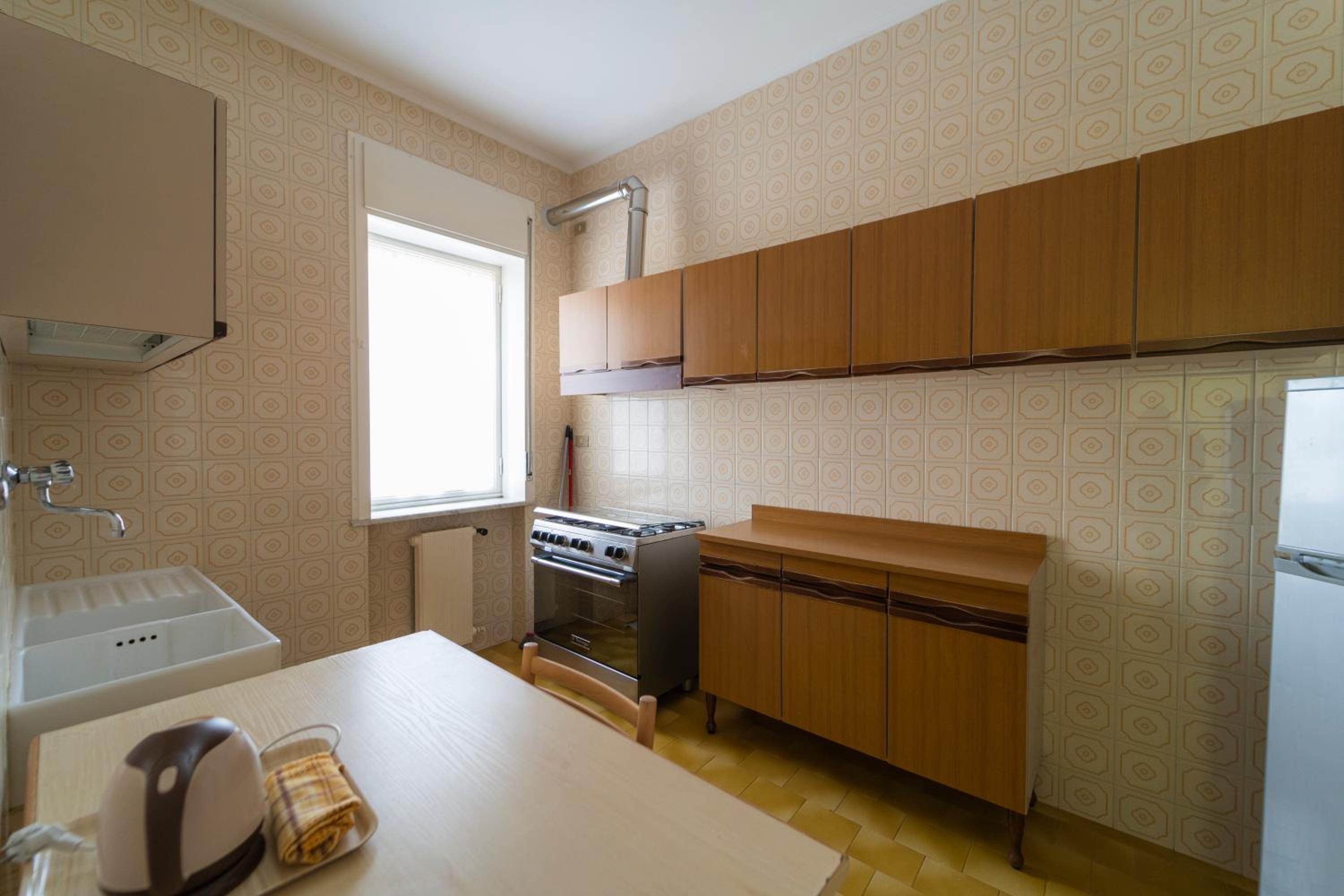 Two-Bedroom Apartment - Photo 21
