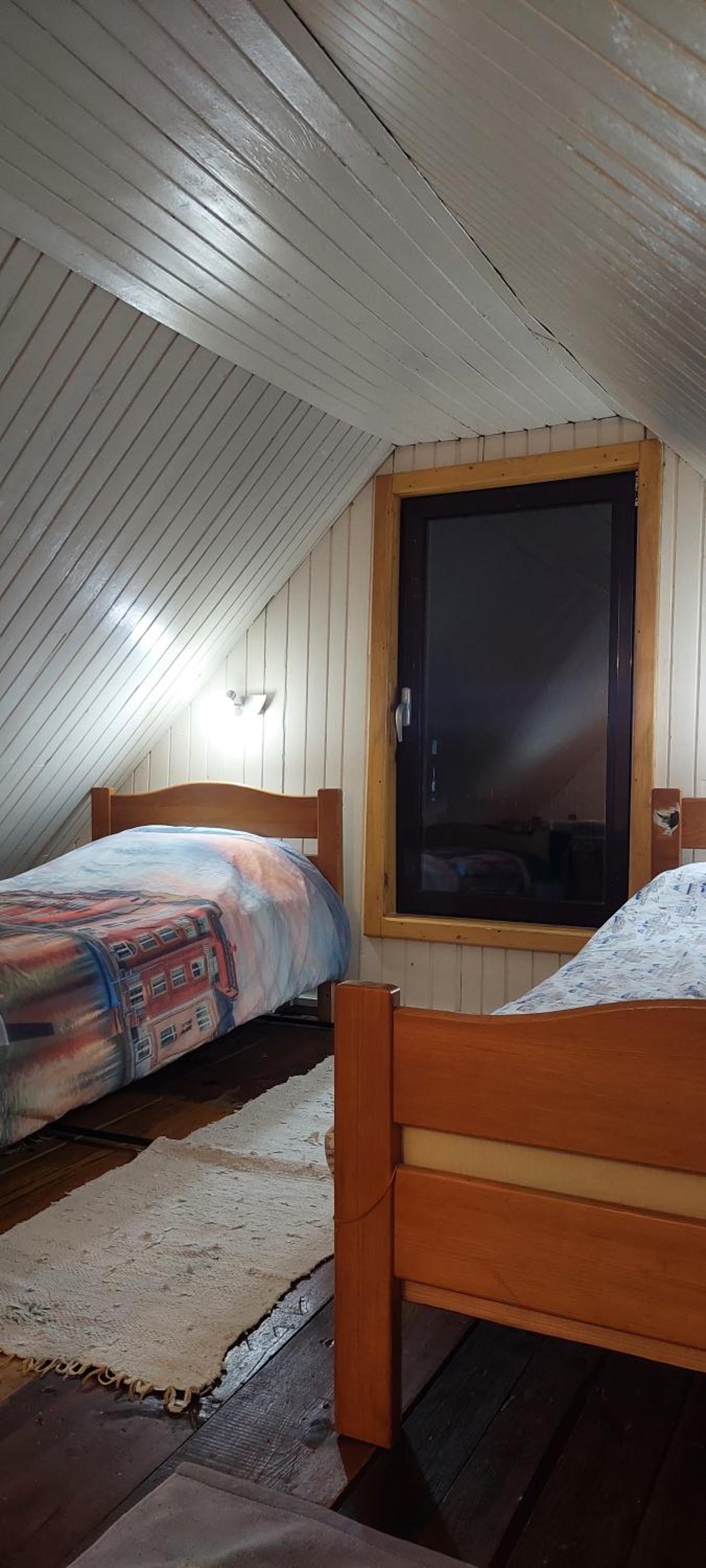 One-Bedroom House photo 1