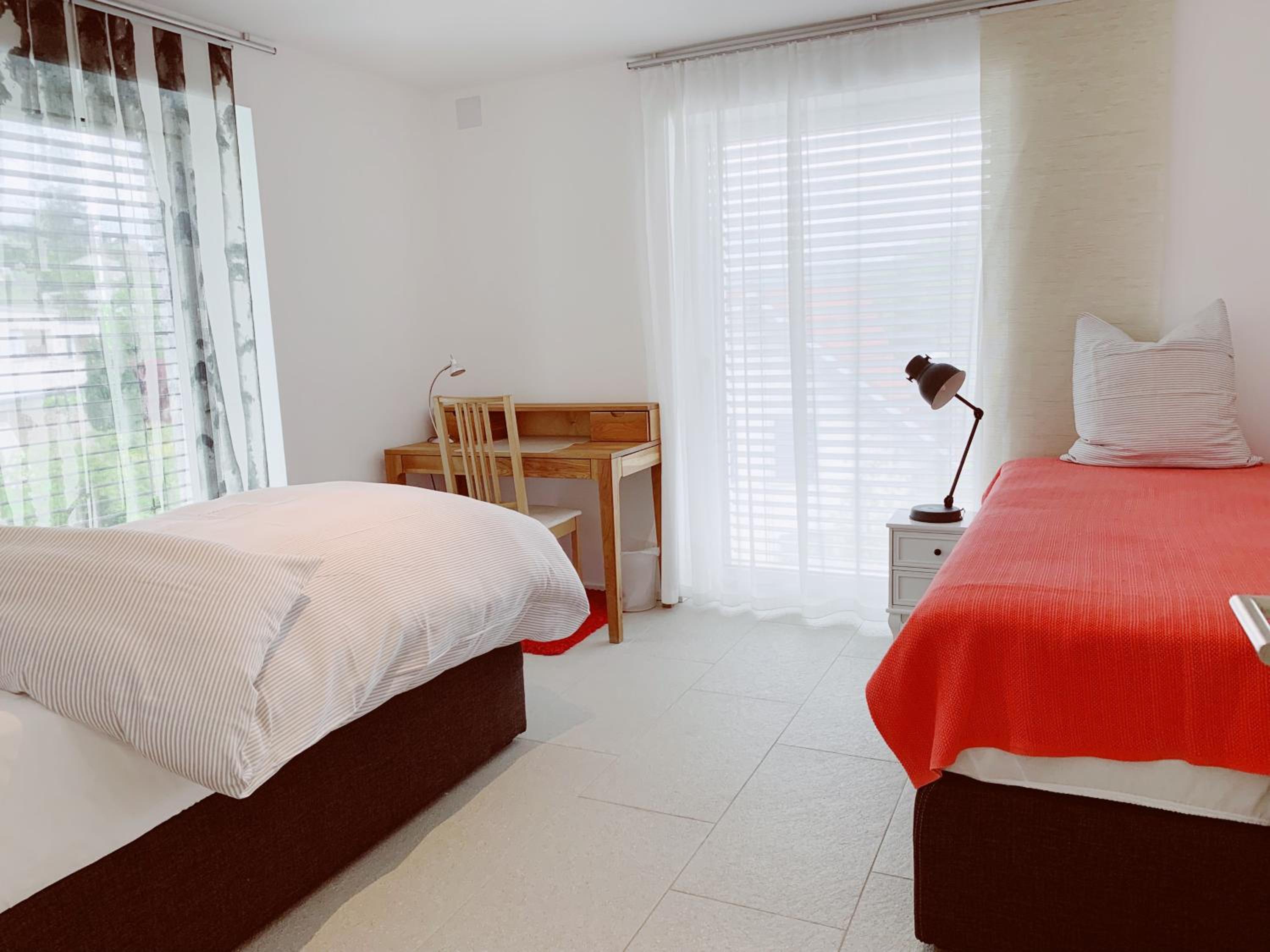Double Room with Shared Bathroom photo 2