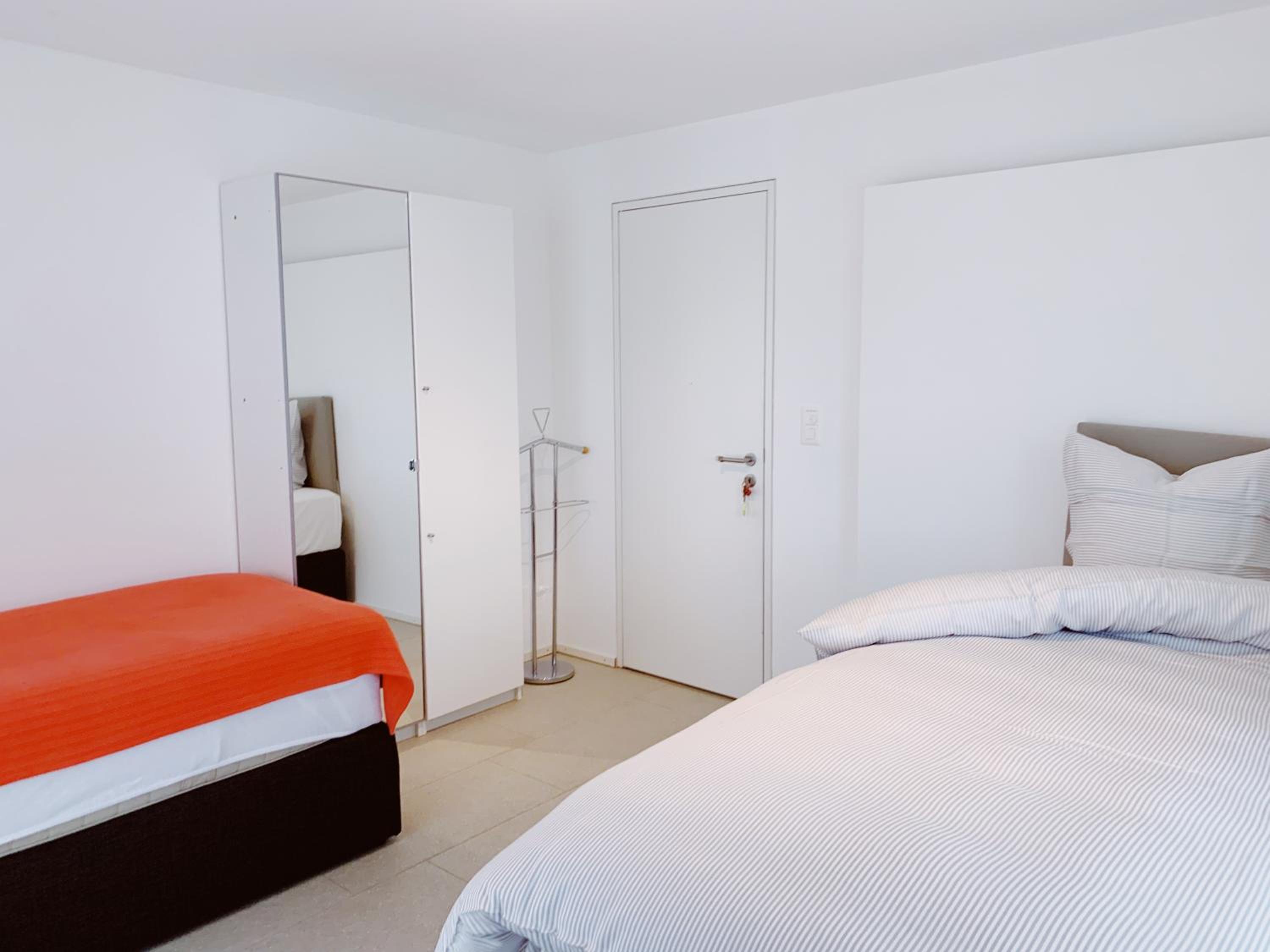 Double Room with Shared Bathroom photo 3
