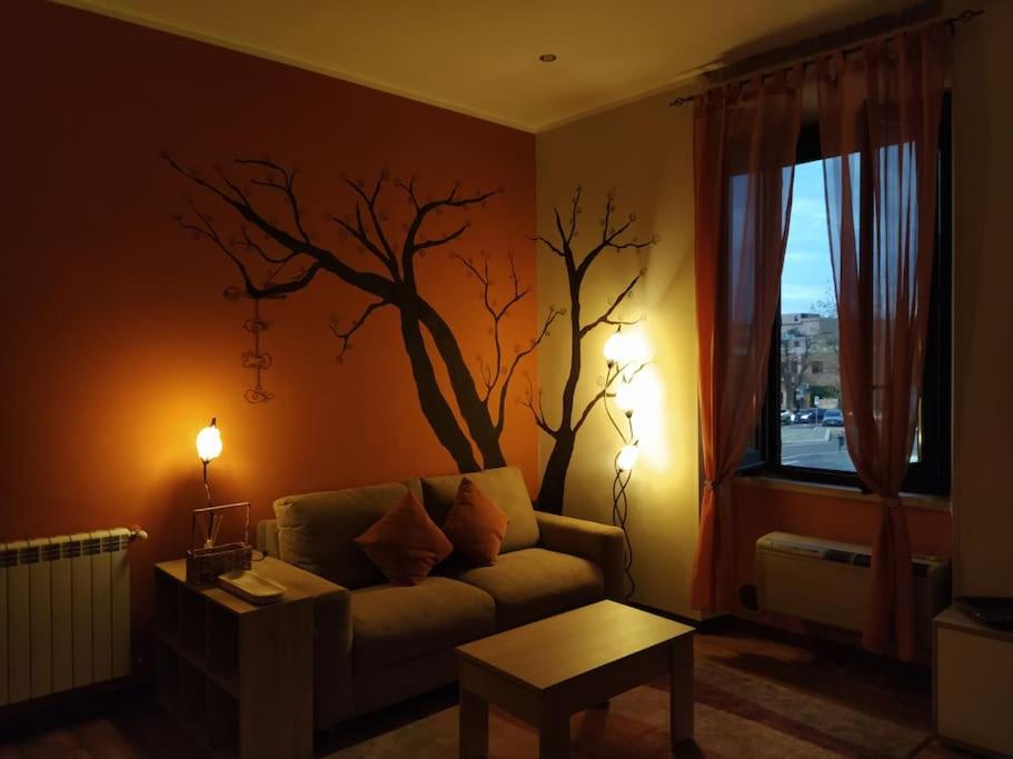 Studio Apartment with One Double Bed