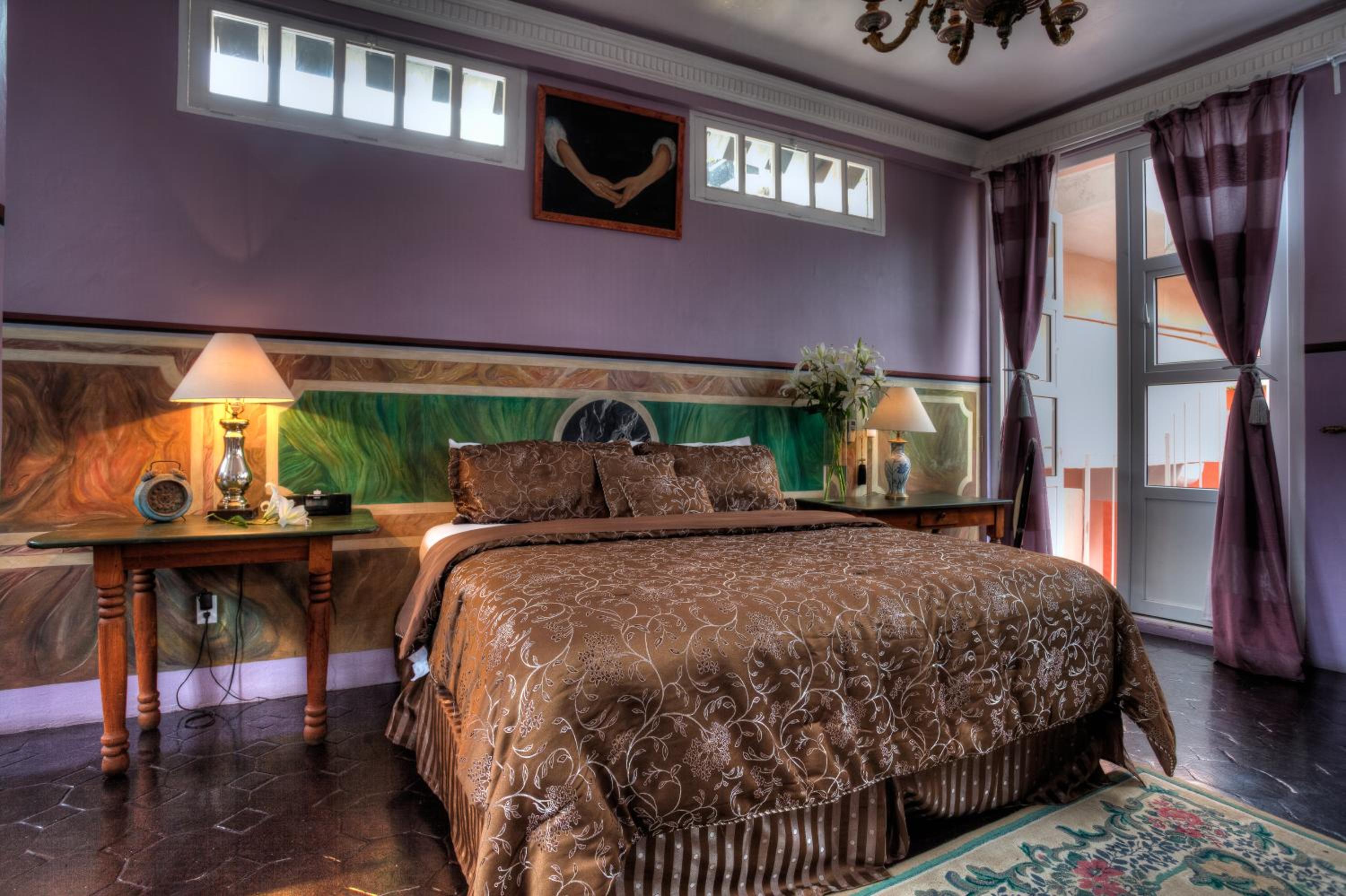 Maria King Room