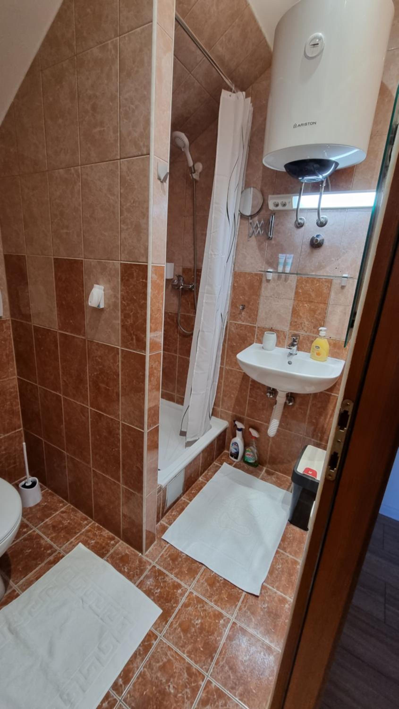Deluxe Double or Twin Room with Garden View photo 2