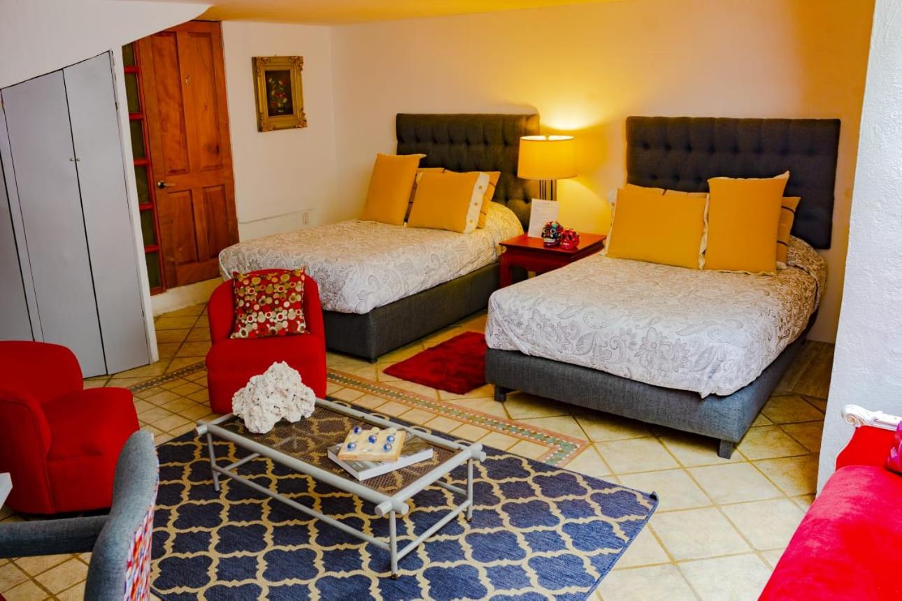 Deluxe Junior Suite - Photo 1