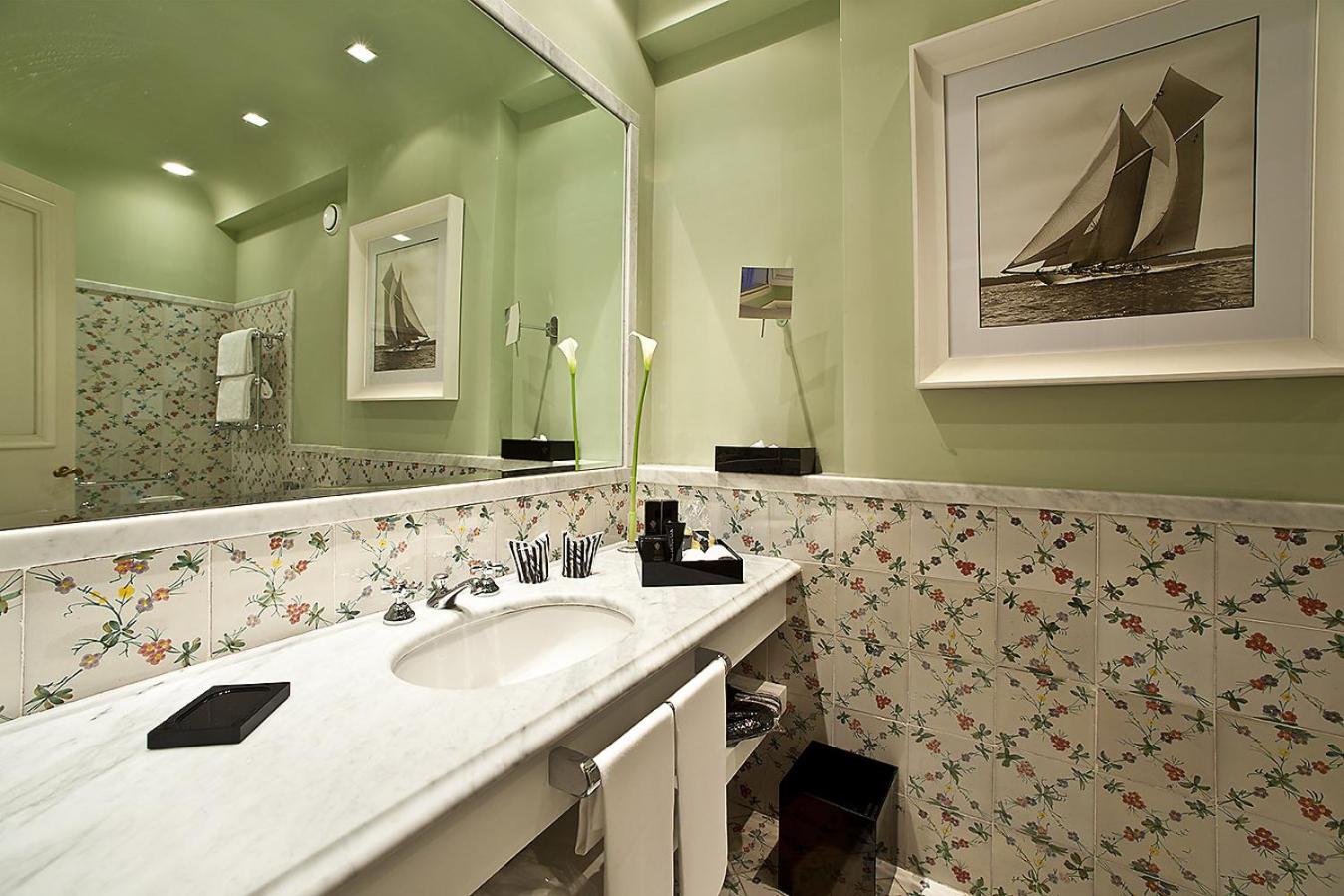 Superior Double or Twin Room with Balcony and Sea View - Photo 3