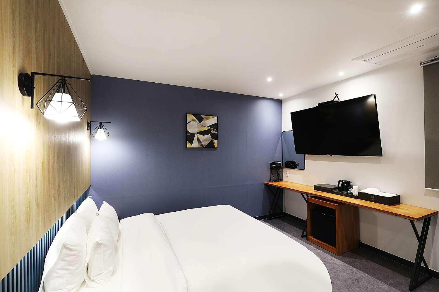 Deluxe Double Room - Photo 2