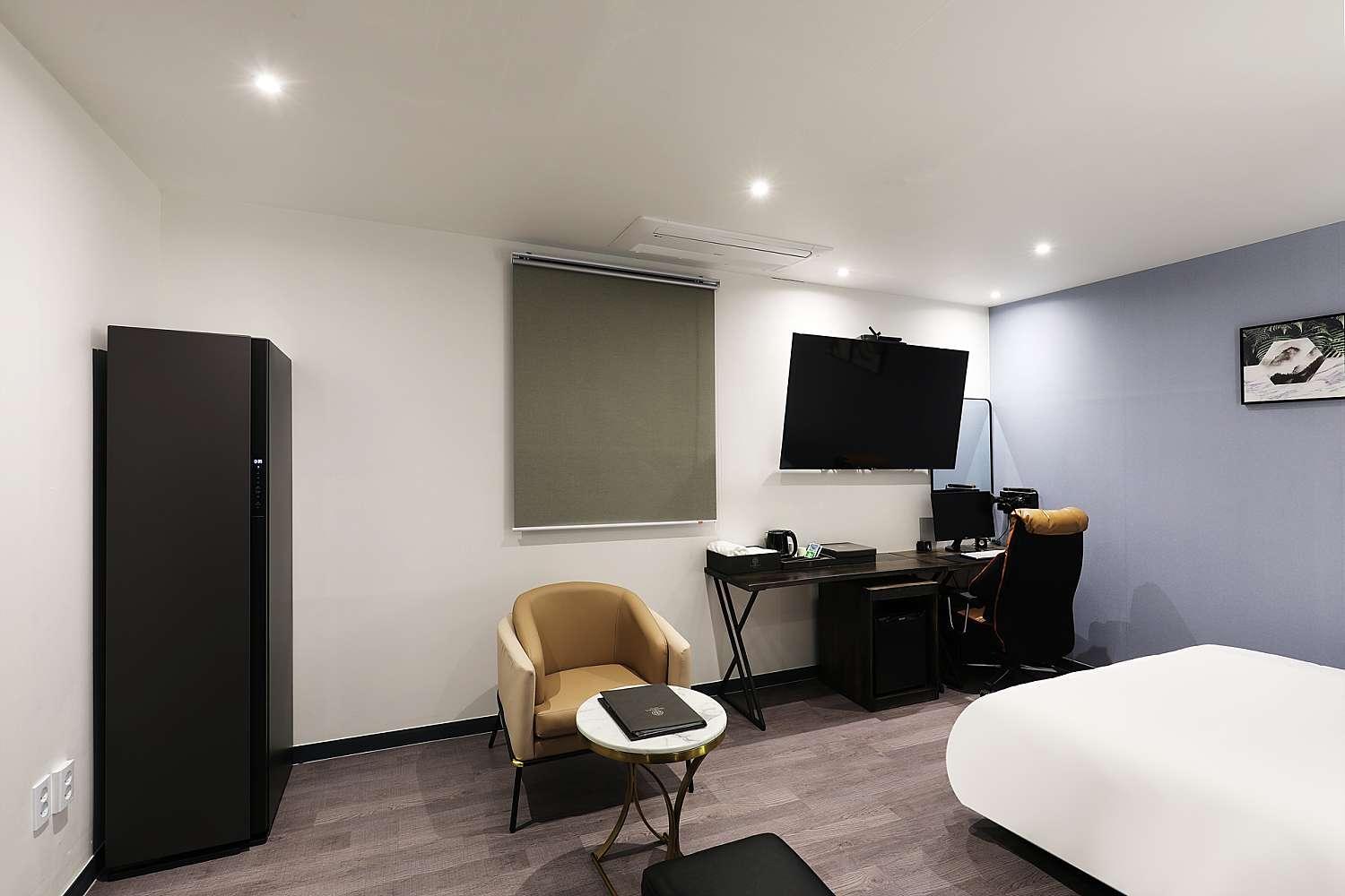 Deluxe Double Room - Photo 3