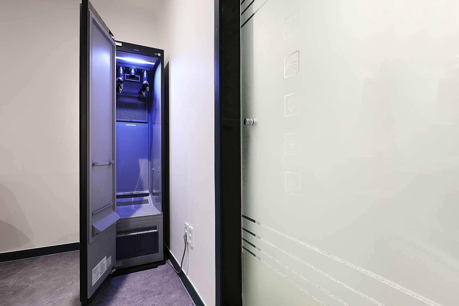 Deluxe Double Room - Photo 10