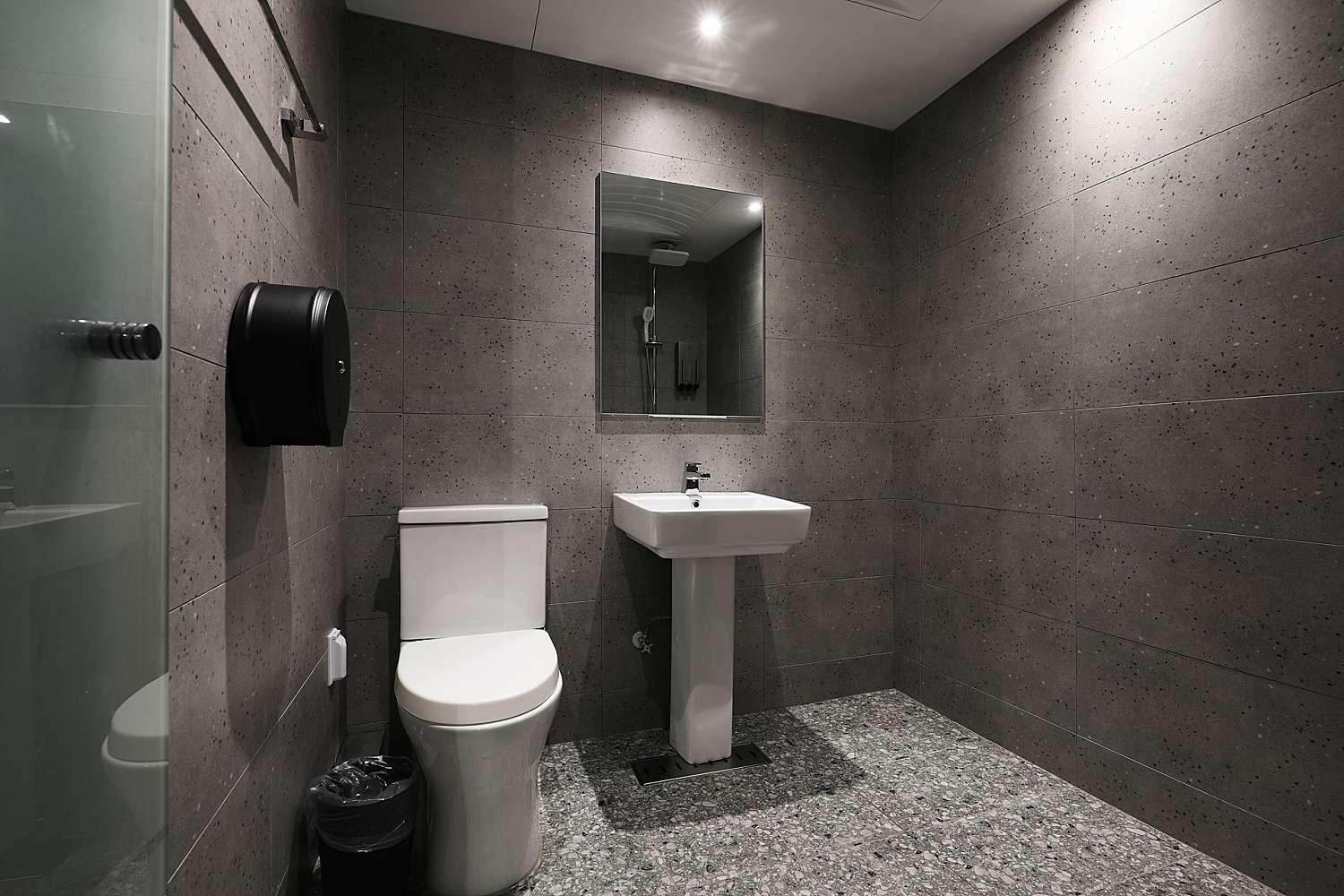 Deluxe Double Room - Photo 8