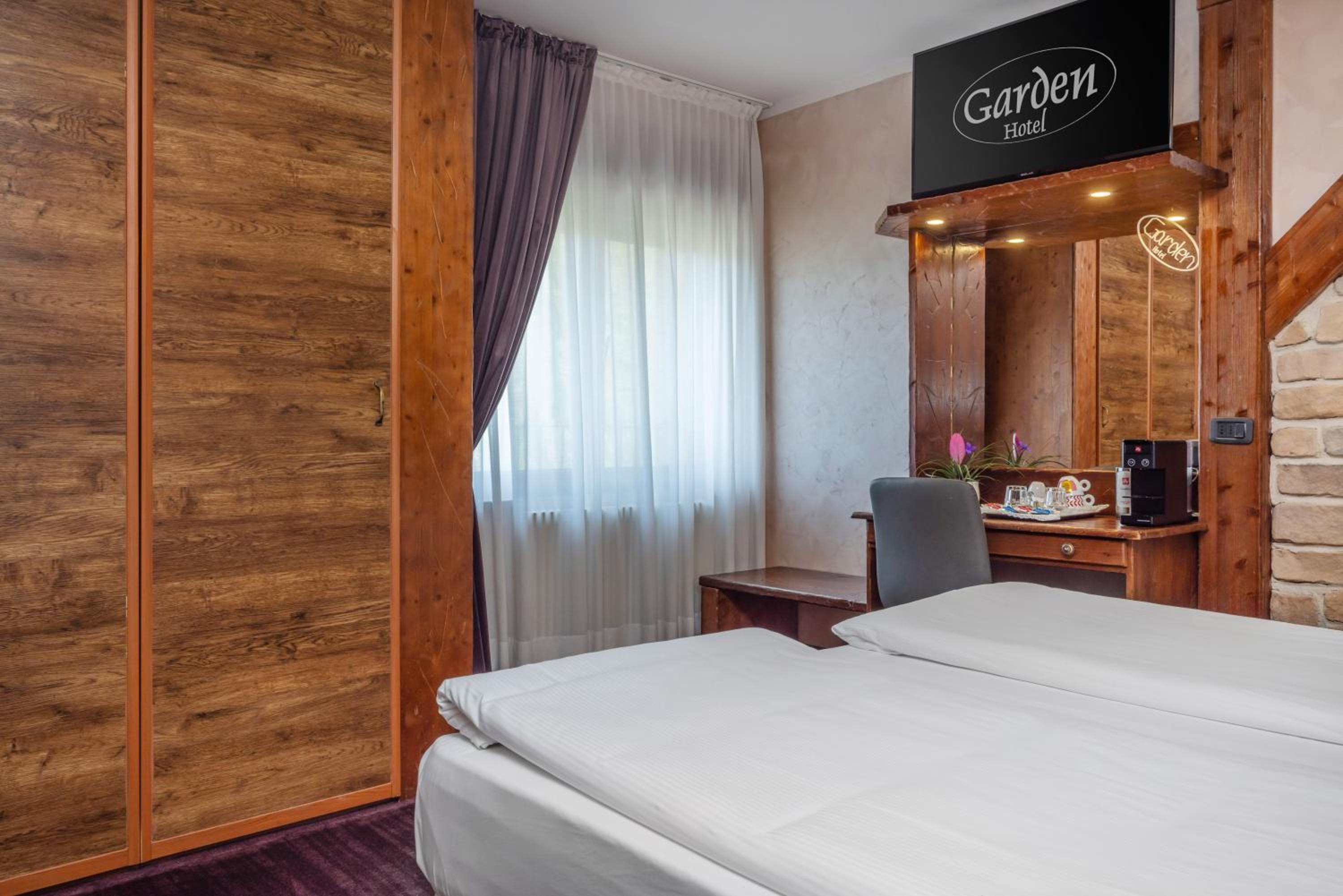 Superior Double Room - Photo 7