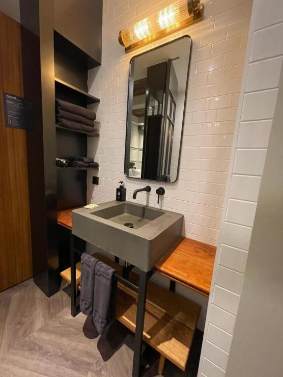 Deluxe Twin Room - Photo 7