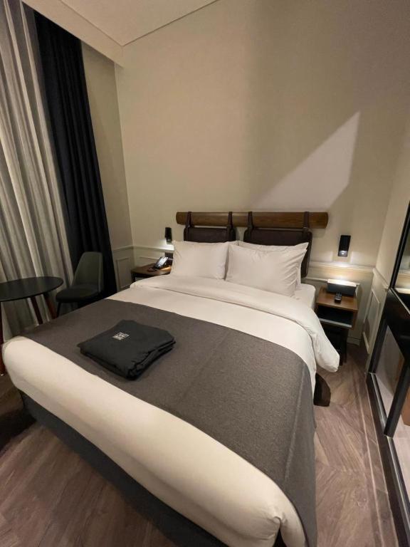 Deluxe Double Room - Photo 9