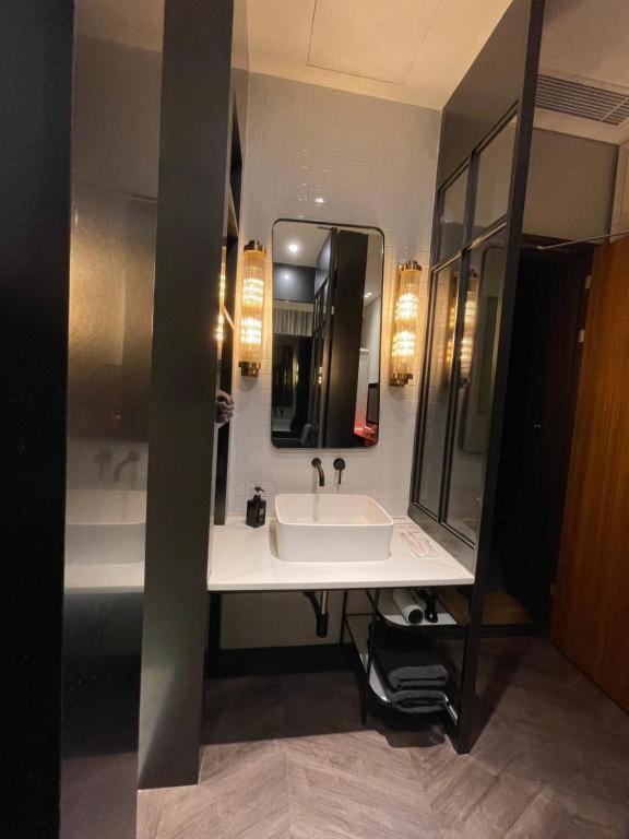 Deluxe Double Room - Photo 2