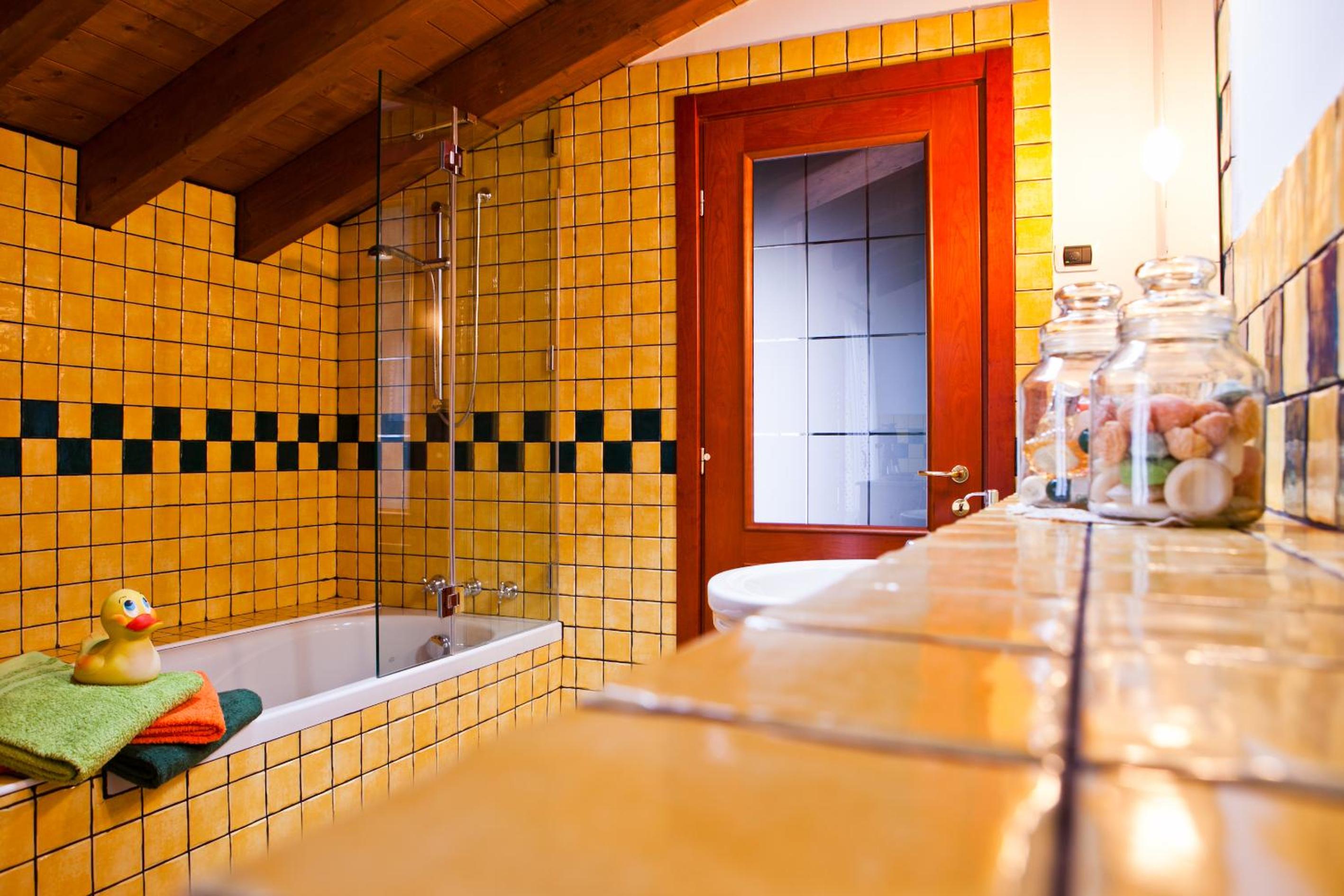 Double Room with Private Bathroom photo 3