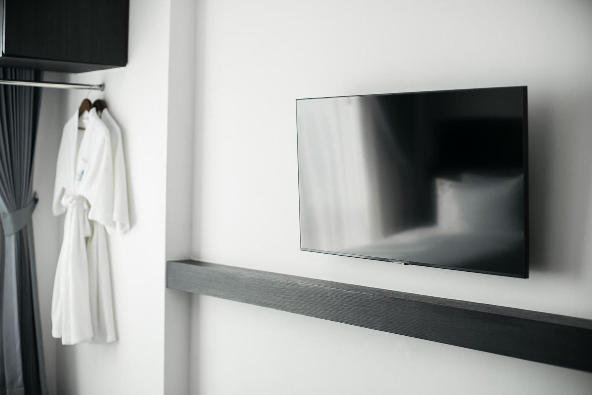 Superior Twin Room - Non-Smoking - Photo 10