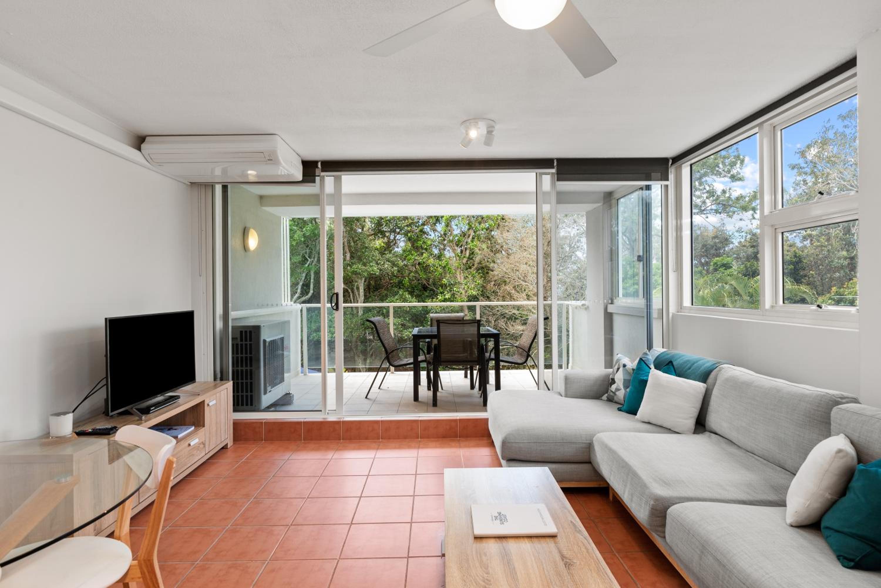 Deluxe Two-Bedroom Apartment - Garden View