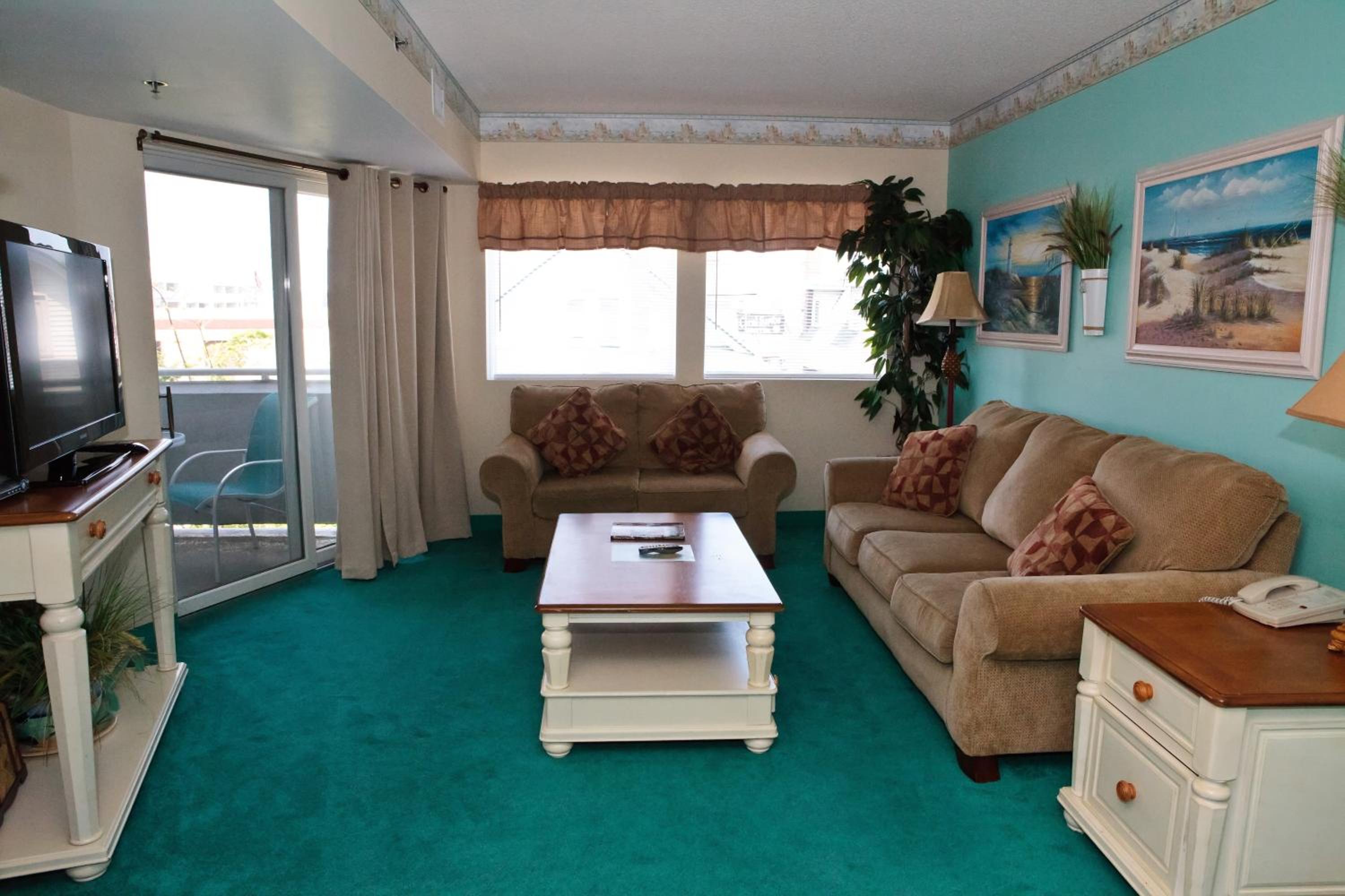 Deluxe Suite
