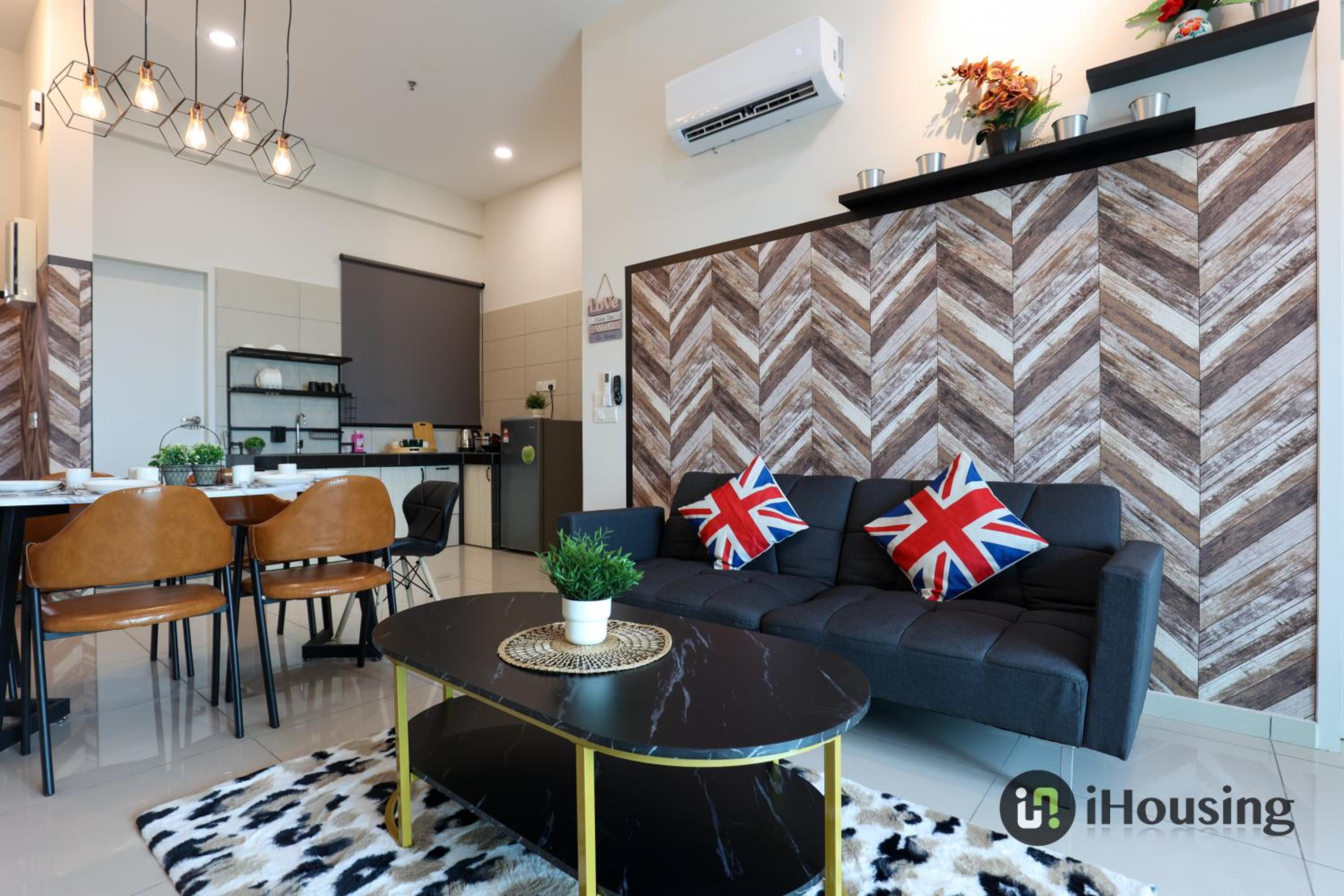 Deluxe Apartment